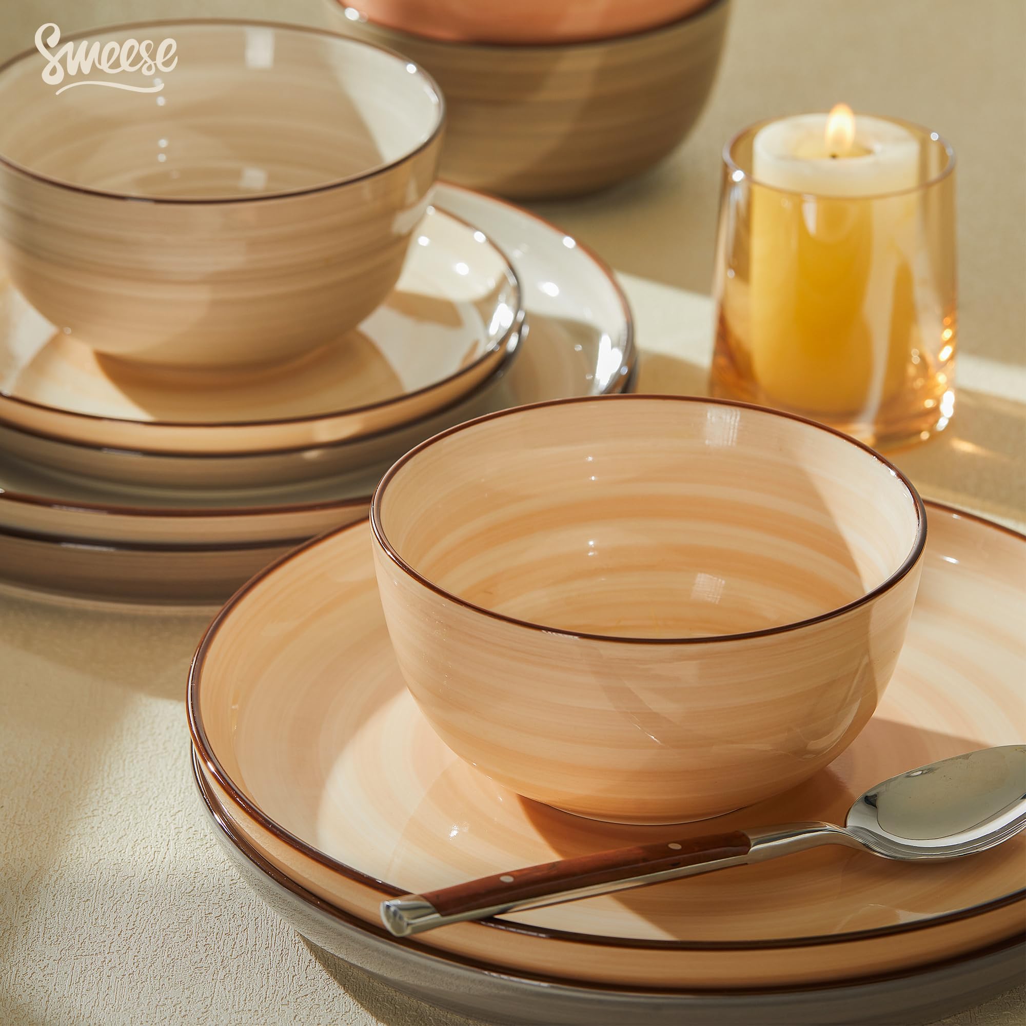 Sweese 18-Piece Porcelain Dinnerware Set - Round Plates & Bowls for 6, Microwave & Dishwasher Safe, Scratch-Resistant Hand-Painted Swirl Design | Perfect for Family Dinners, Entertaining Guests & Everyday Use