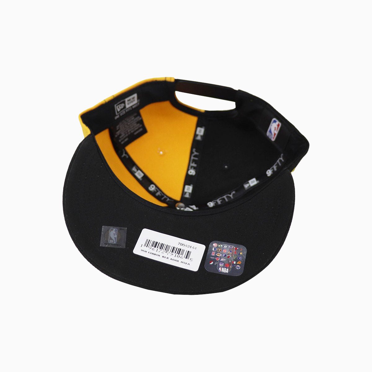 Chicago Bulls 6X NBA World Champions Snapback Hat - Official 9Fifty Adjustable Cap for Men & Women - Perfect for Basketball Games, Streetwear & Sports Fans