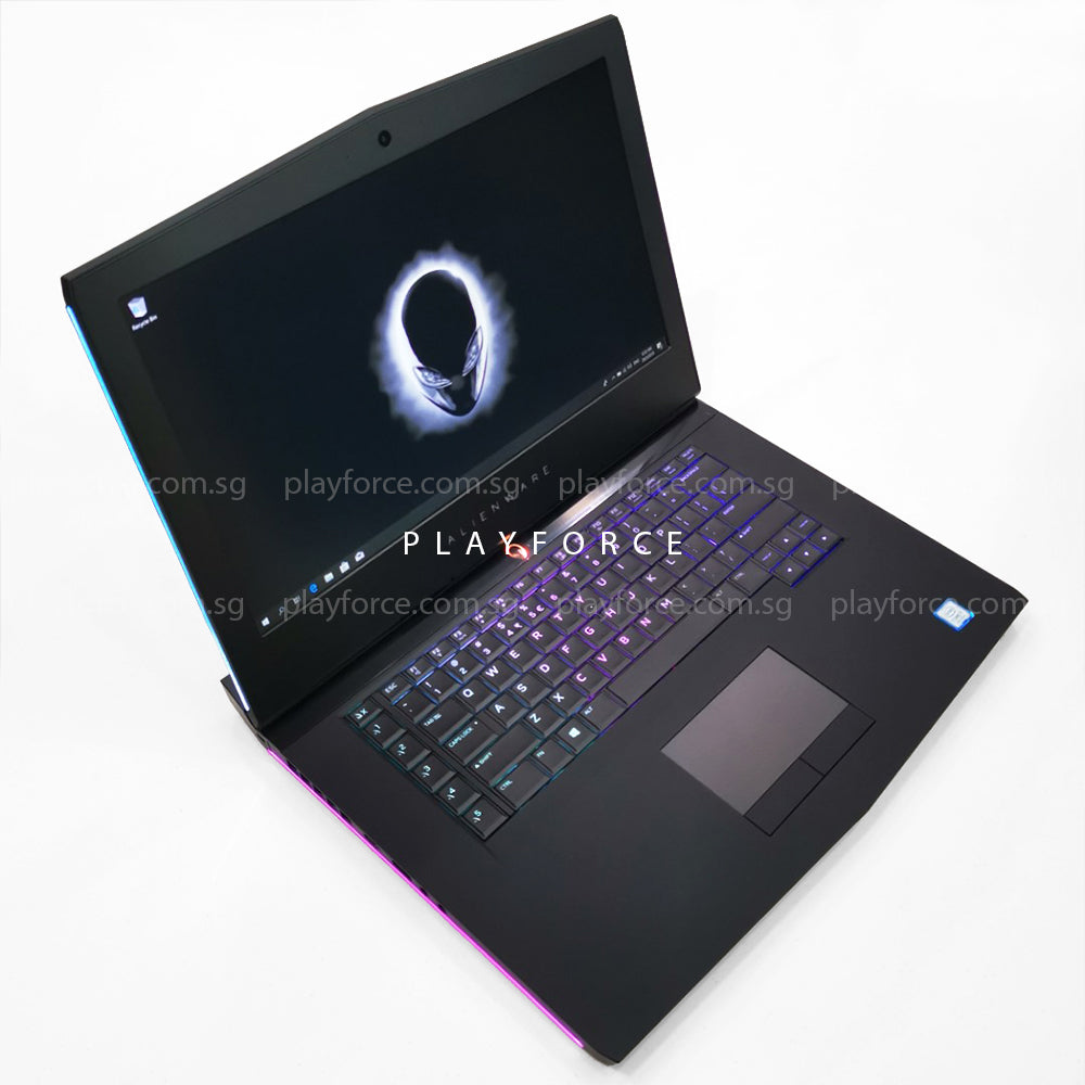Alienware 15 R3 Gaming Laptop - Intel Core i7-7700HQ, NVIDIA GTX 1070, 16GB RAM, 1TB HDD + 256GB SSD, 15.6