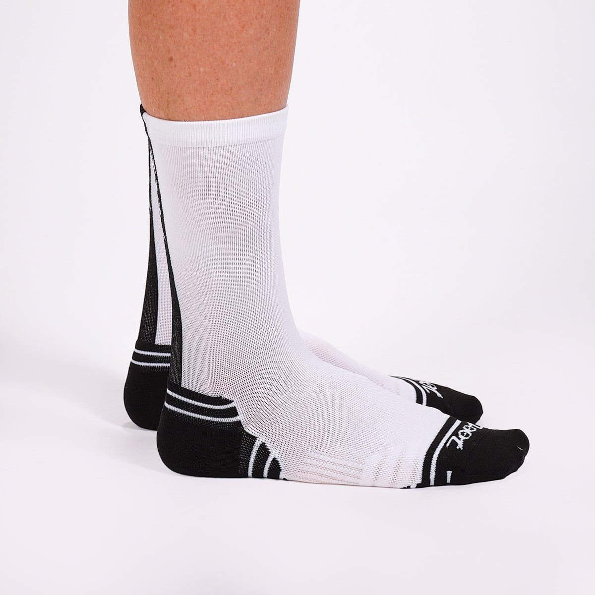 Unisex 6-Pack Cotton Crew Socks - White & Black for Men and Women | Comfortable Everyday Wear for Casual, Sports & Work