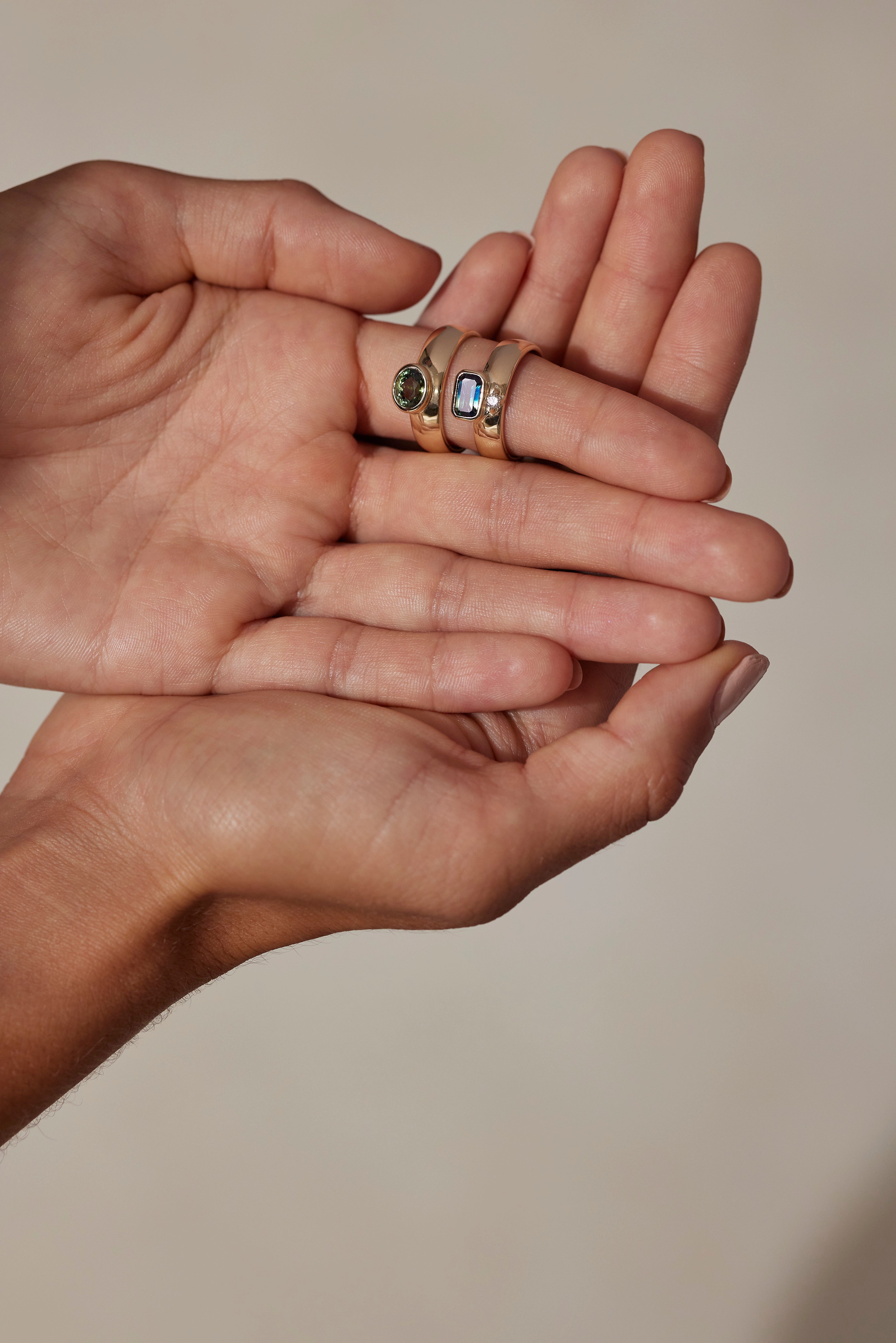 14K Yellow Gold Ellipse Gypsy Band Ring for Women - Elegant Wedding, Engagement & Everyday Jewelry