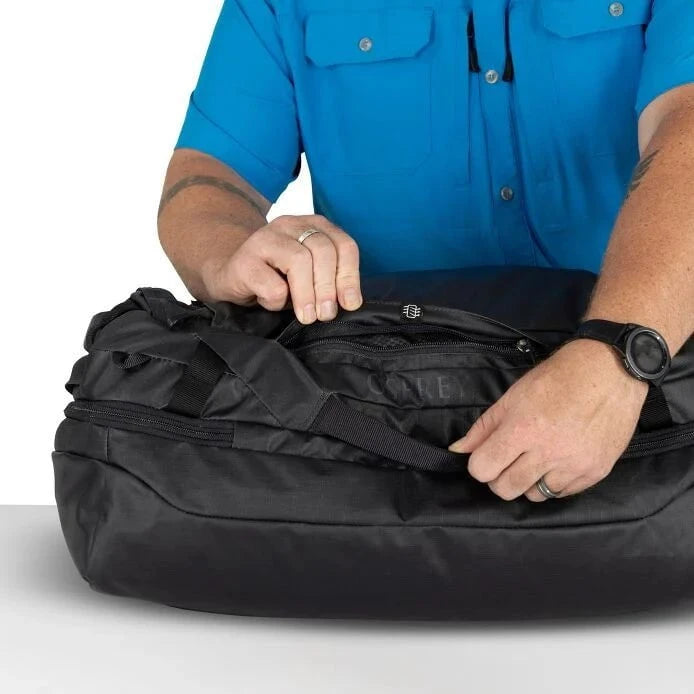 Osprey Transporter Duffel 44 - Durable Travel Duffel Bag for Outdoor Adventures, Gym, and Weekend Getaways | Water-Resistant & Spacious Carry-On Luggage