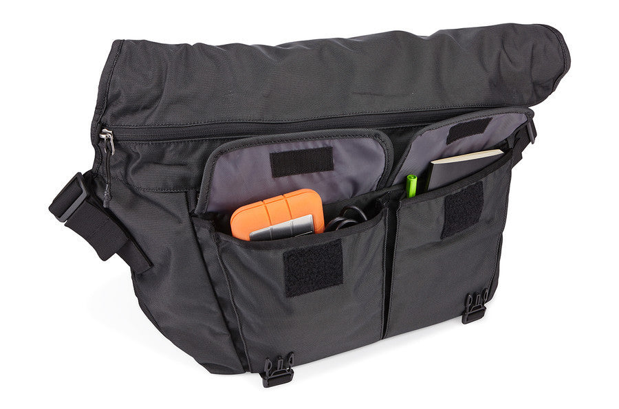 Thule Covert DSLR Camera Messenger Bag - Waterproof & Durable for Travel & Photography | Perfect for Hiking, Commuting & Urban Adventures
