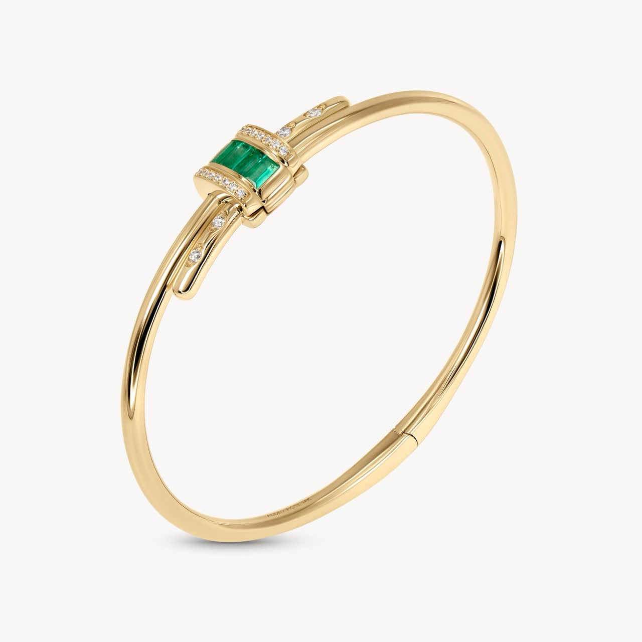 Vaulted Emerald Latch Bracelet - Elegant Green Gemstone Jewelry for Women | Perfect for Parties, Weddings & Special Occasions