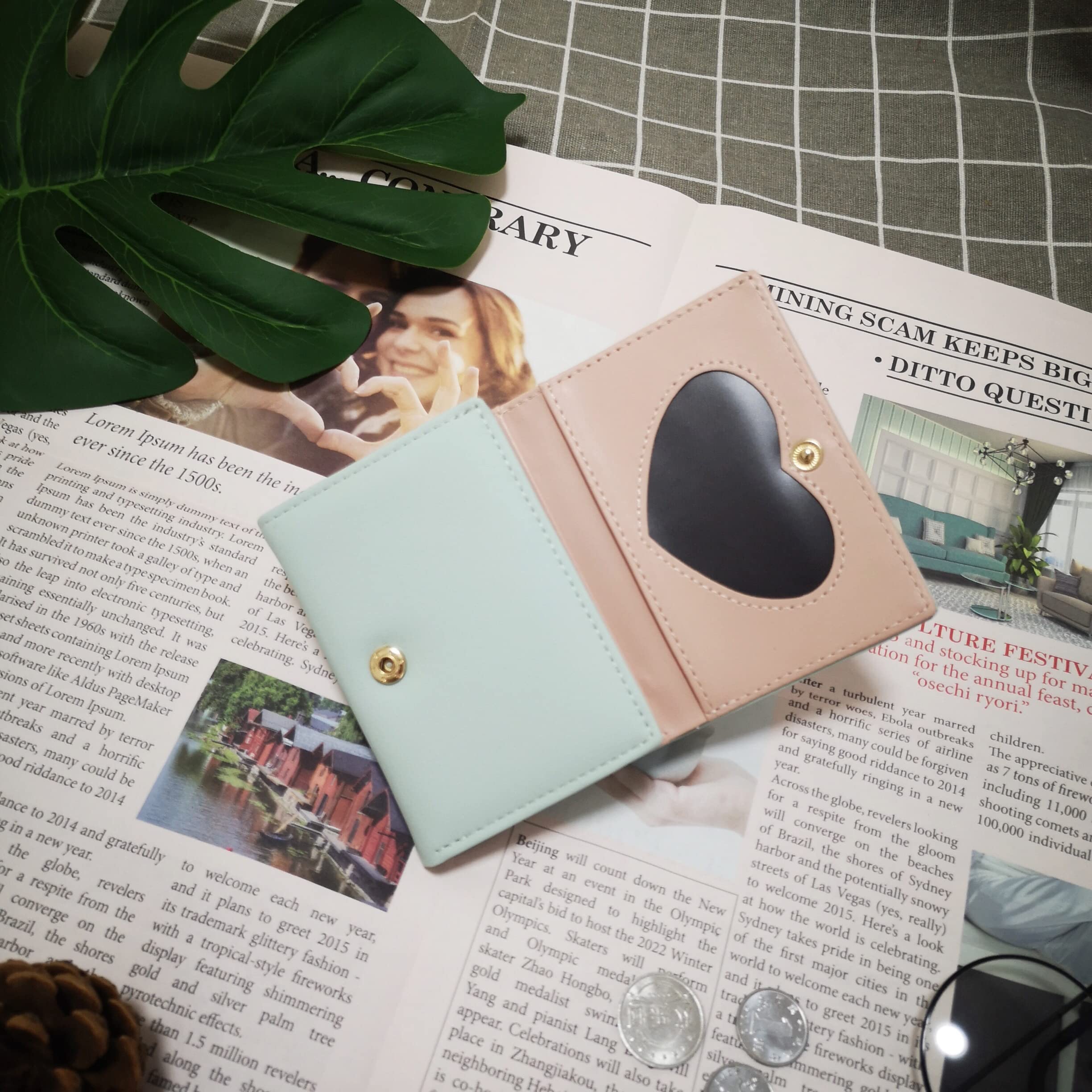 Cute Cartoon Strawberry Fruit Wallet - PU Leather Zipper Purse for Women & Girls (Green) - Perfect Gift for Birthday, Valentine's Day & Daily Use