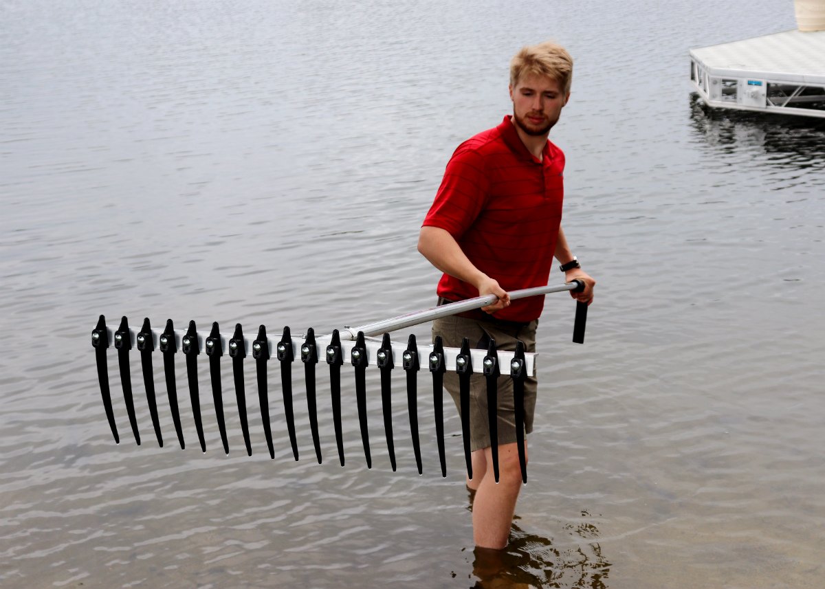 Premium Aquatic Lake & Pond Weed Cutter & Rake with Long Teeth - Heavy Duty Shoreline Cleaning Tool (7ft Extendable Handle) for Beach, Dock & Waterfront Maintenance