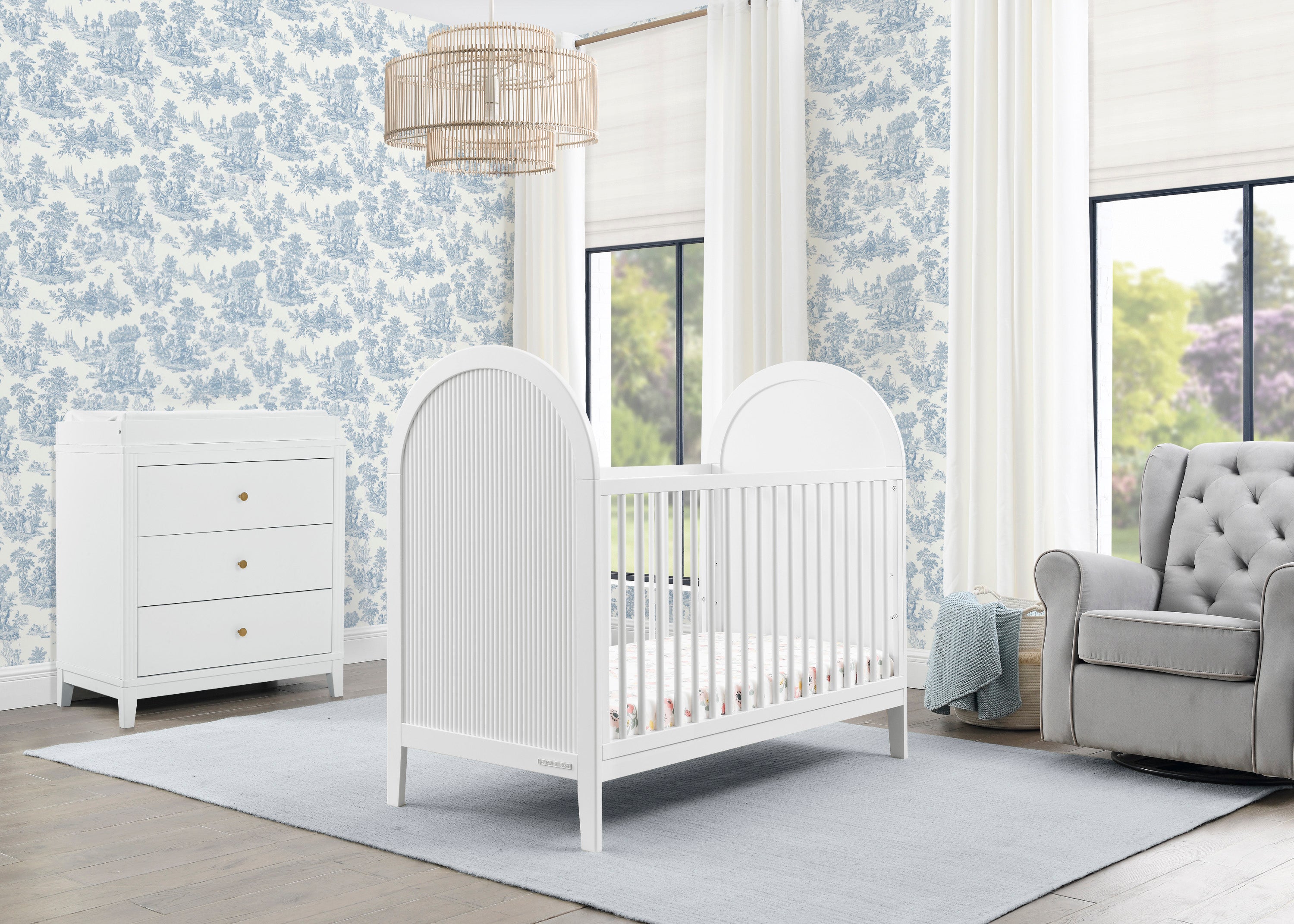 Eloise 4-in-1 Convertible Baby Crib - Toddler Bed, Daybed & Full-Size Bed Conversion - Safe Nursery Furniture for Newborns to Teens - Perfect for Bedrooms, Daycare & Guest Rooms