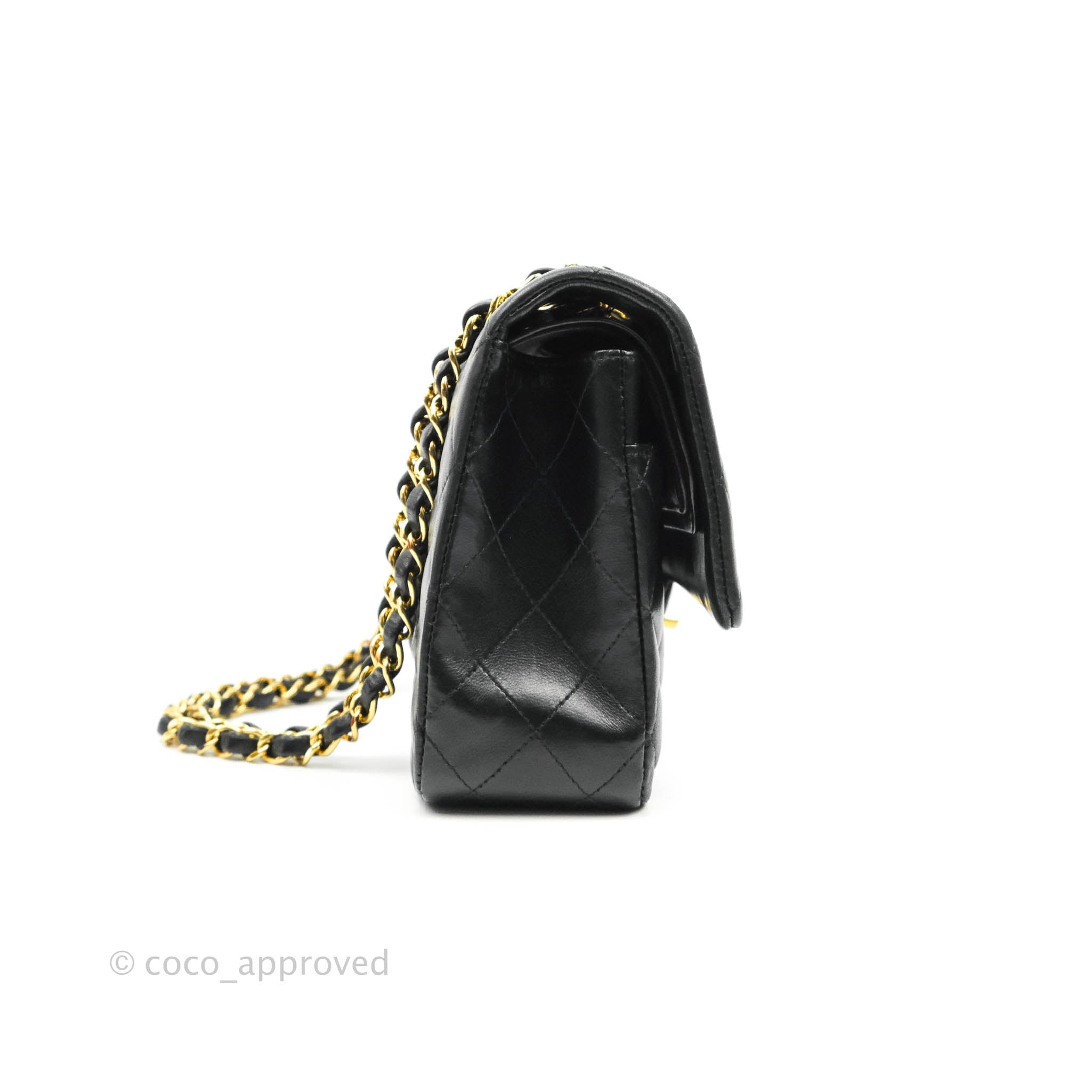 Chanel Classic Medium Double Flap Bag Black Lambskin Leather with Gold Hardware - Luxury Handbag for Women, Perfect for Evening Events & Special Occasions