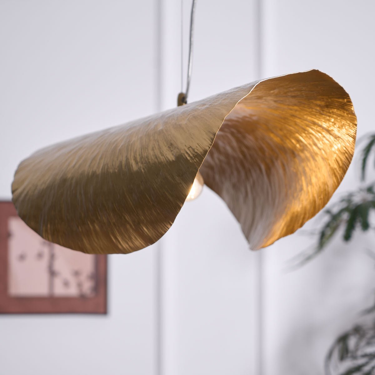 Hammered Metal Pendant Light - Vintage Industrial Ceiling Fixture for Kitchen Island, Dining Room & Bedroom Lighting