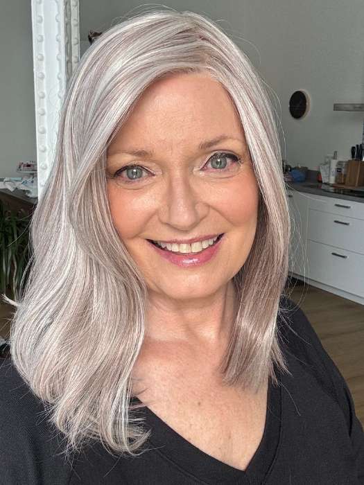Davina Synthetic Lace Front Wig with Pre-Plucked Hairline & Natural Parting - Perfect for Daily Wear, Cosplay & Special Occasions