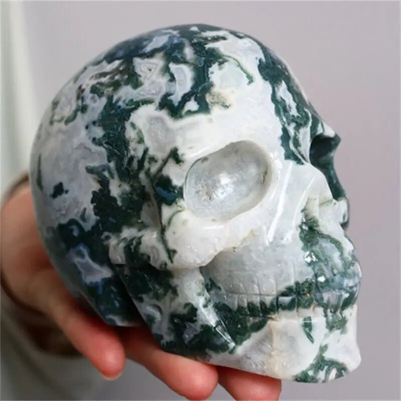 Natural Blue Chalcedony Agate Crystal Skull Carving - Healing Stone for Reiki, Meditation & Spiritual Energy (Perfect for Home Decor, Yoga Spaces & Gift Giving)