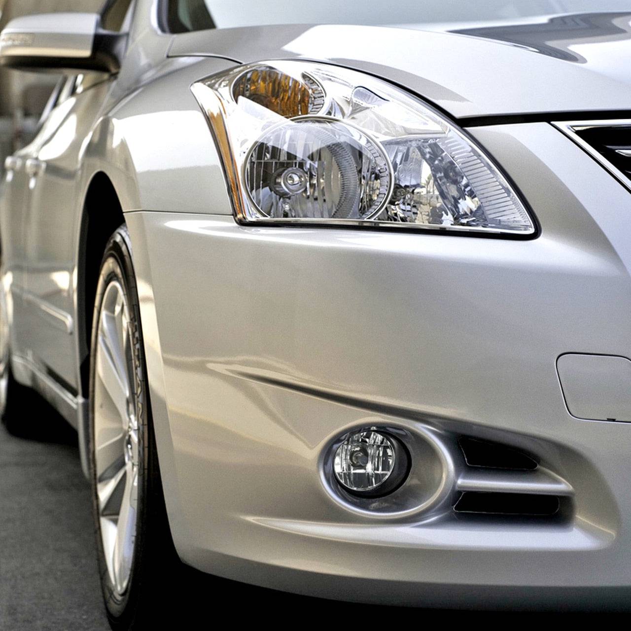 OEM Style Fog Lights for 2010-2012 Nissan Altima 4-Door Sedan - Clear Lens Replacement - Perfect for Night Driving & Foggy Conditions