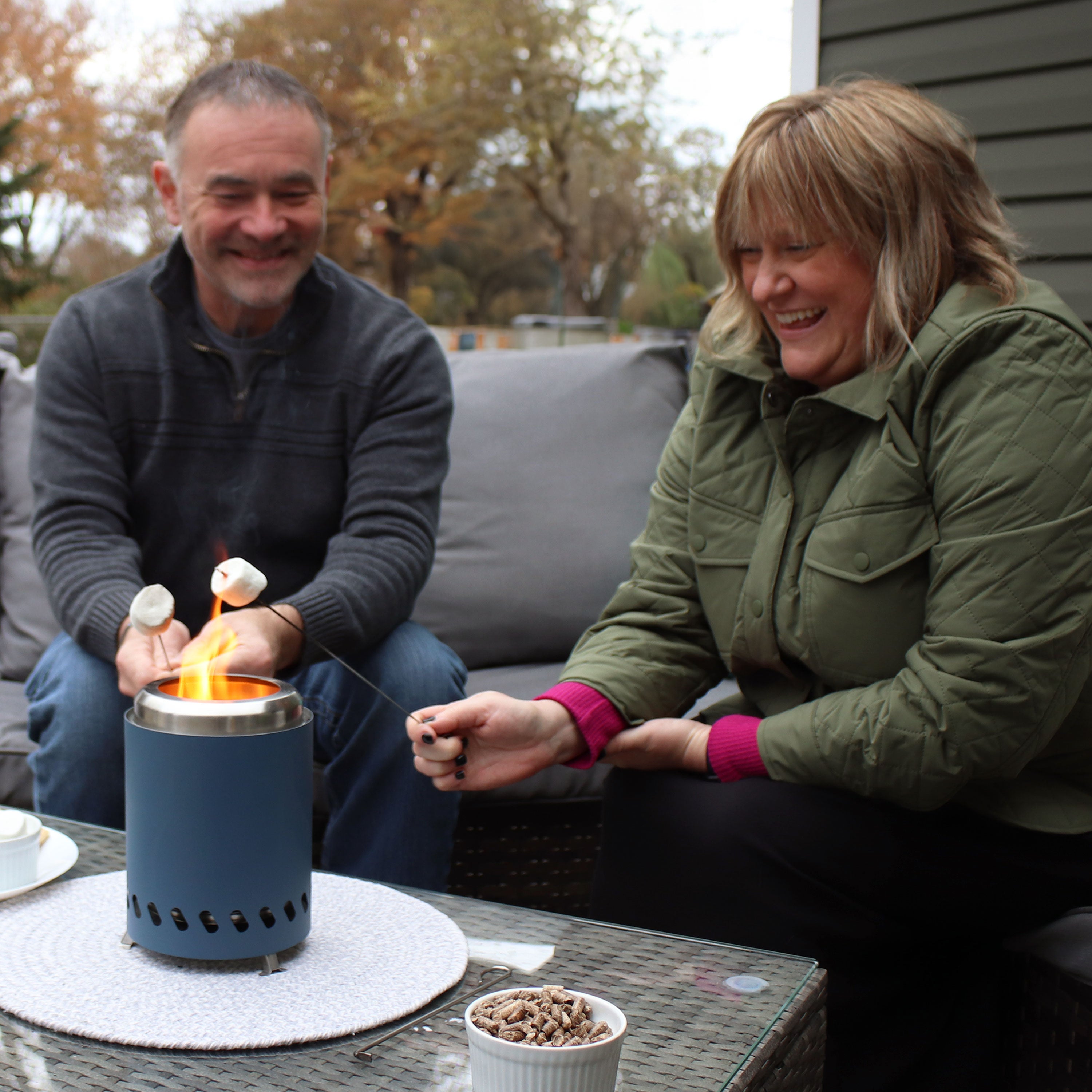 Sunnydaze Portable Tabletop Smokeless Fire Pit with Carry Bag & Poker - Perfect for Camping, Backyard, Patio & Outdoor Gatherings