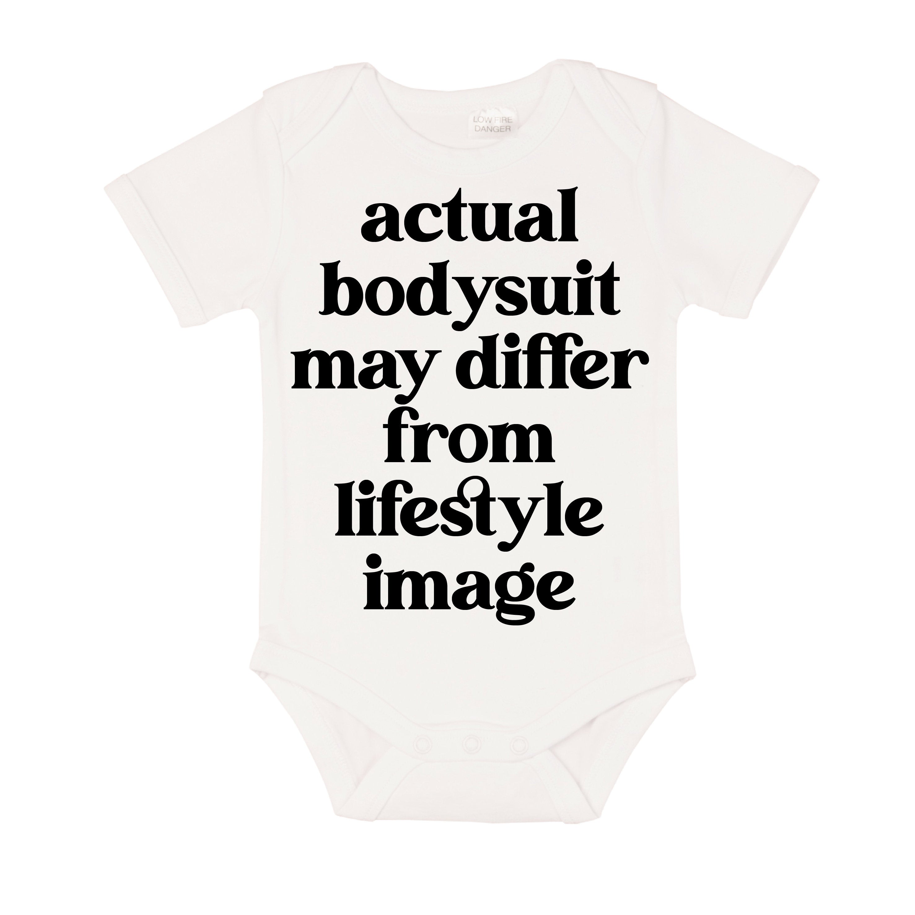Baby Sister Bodysuit - Cute Sister Announcement & Pregnancy Reveal Gift - I'm Getting A Little Sister Shirt for Newborns - Perfect for Gender Reveal Parties & Family Photos
