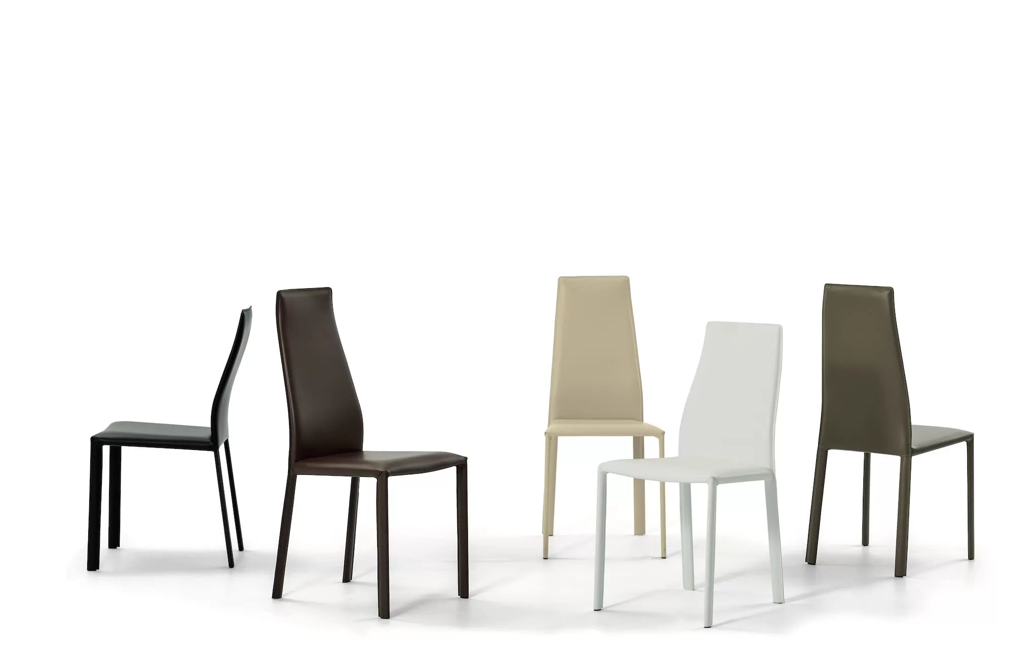Bontempi Dalila Chair - Modern Accent Chair for Living Room, Bedroom & Office - Stylish Upholstered Armchair with Wooden Legs - Perfect for Home Decor, Lounge & Reading Nook