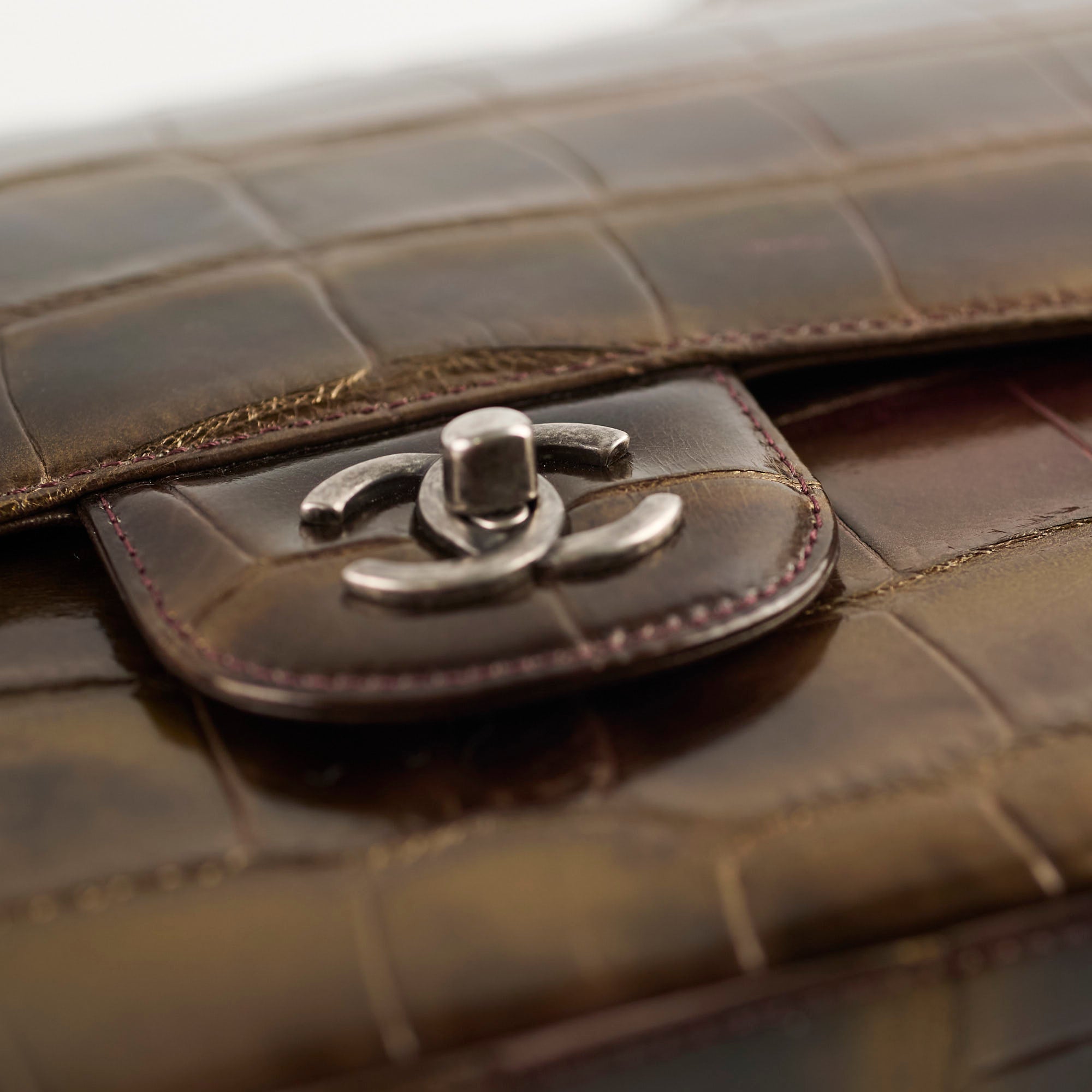 Chanel Metallic Alligator Jumbo 14 Series Luxury Handbag - Perfect for Evening Events, Parties & Special Occasions