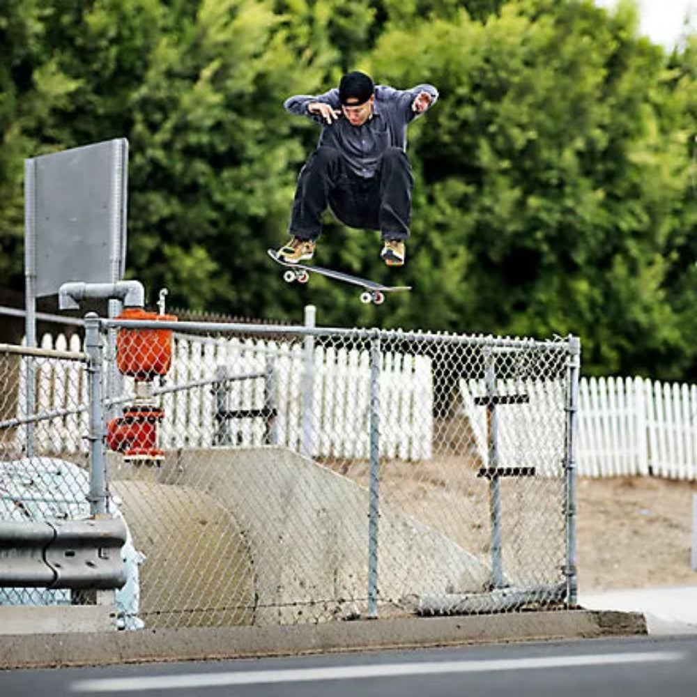 New Balance Numeric Andrew Reynolds 933 Skateboarding Shoes - Men's High-Performance Skate Shoes for Street & Park Riding | Durable & Comfortable Design for Skaters