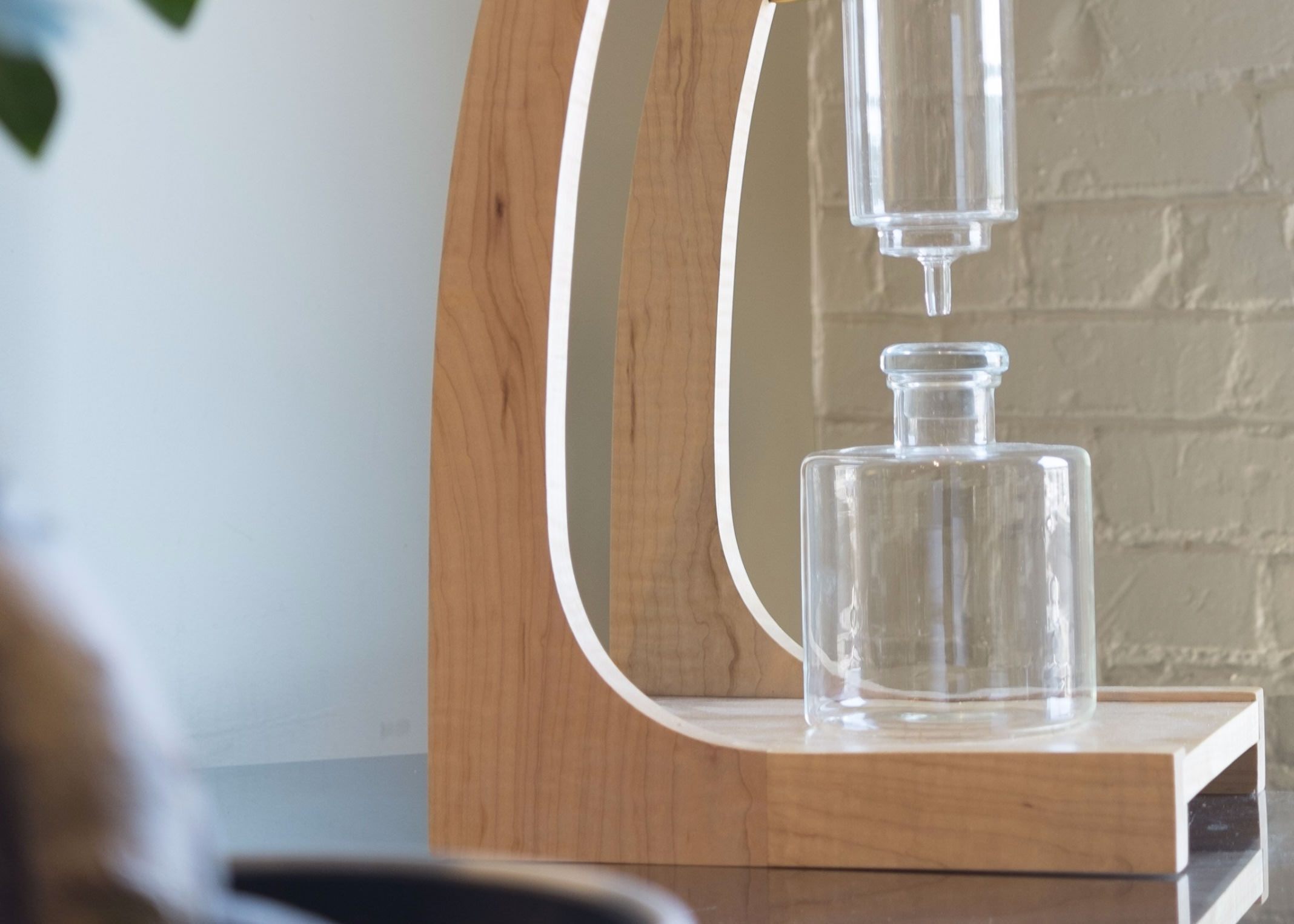 Premium Clive Cold Brew Decanter - 34oz Glass Iced Coffee Maker with Stainless Steel Filter & Lid - Perfect for Home, Office & Outdoor Use
