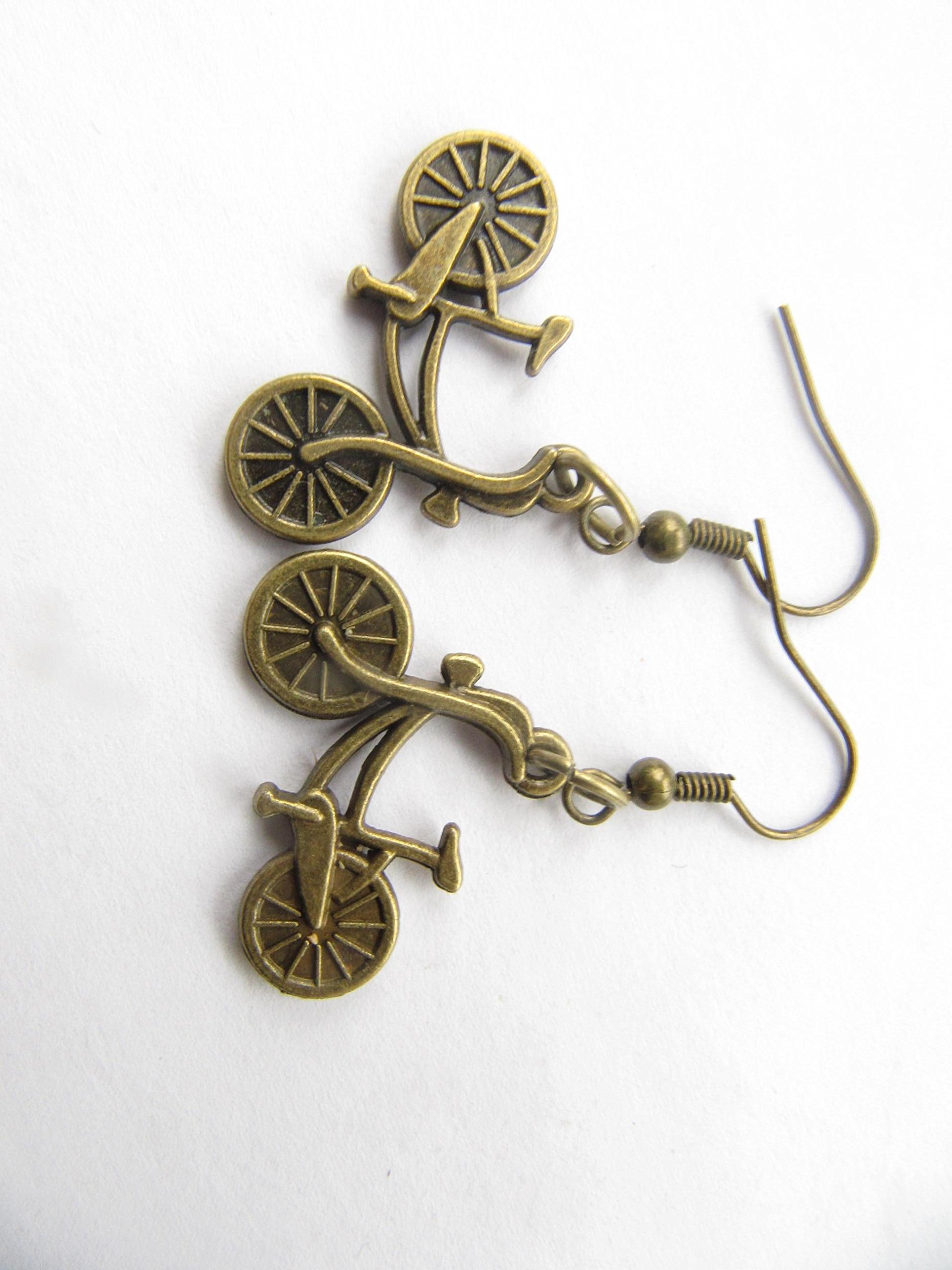 Bicycle Earrings for Women - Cycling Jewelry Gifts for Bike Lovers - Dangle Road Bike Earrings - Unique Cyclist Accessories for Athletes | Perfect for Cycling Enthusiasts, Birthday Gifts & Sporty Fashion