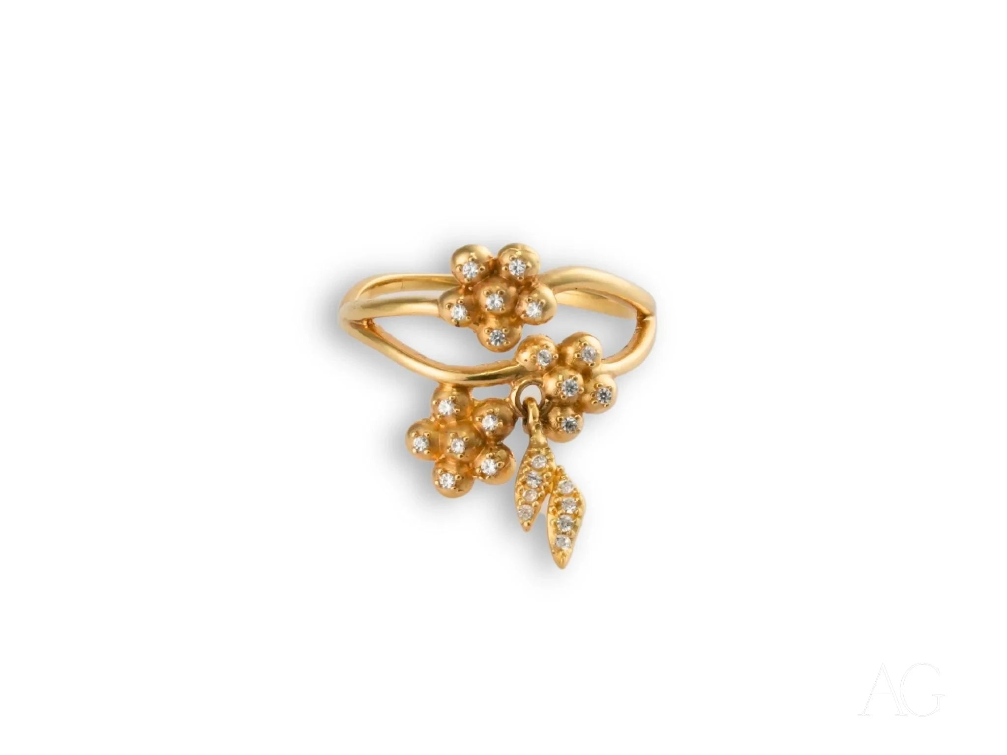 18k Gold Diamond Ring for Women - Elegant Blossom Charm Design, Perfect for Weddings, Anniversaries & Special Occasions