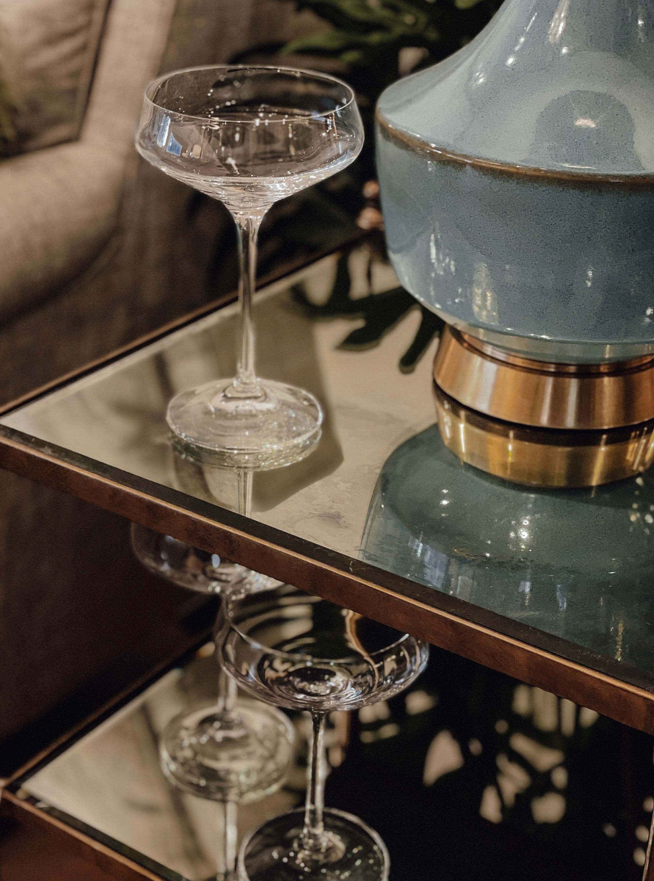 Elegant Cocktail Coupe Glasses Set - Vintage Champagne & Martini Glassware for Home Bar, Parties & Special Occasions