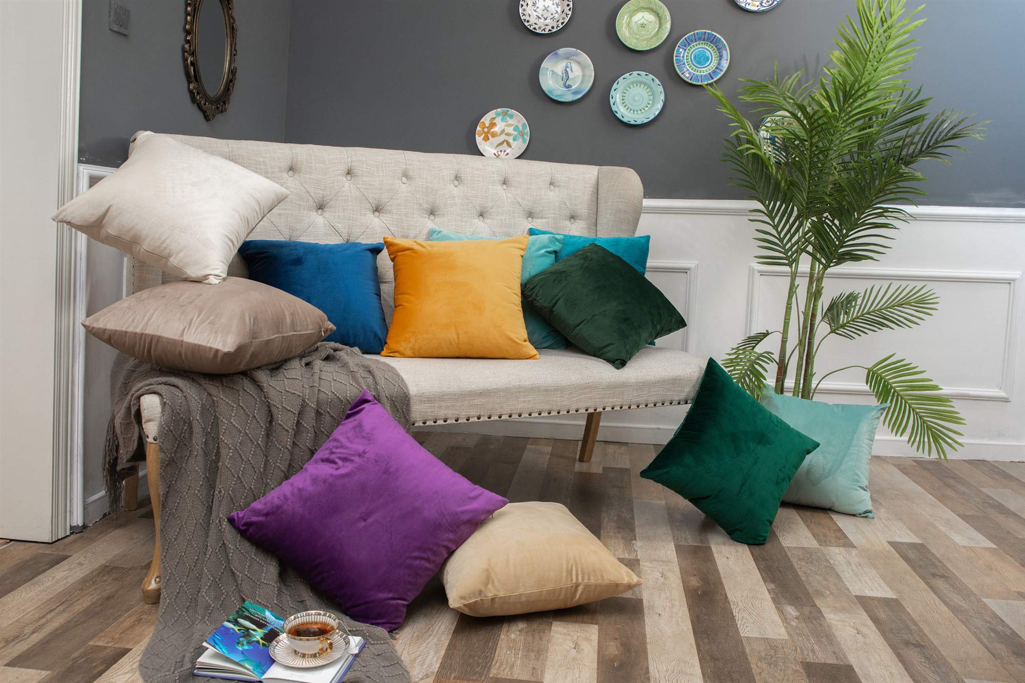 Velvet Throw Pillow Covers 20x20 Inch - Soft Square Decorative Pillow Cases for Couch, Sofa, Bed & Chair - Farmhouse Accent Cushion Covers (Pack of 2, Emerald Green) - Perfect for Living Room, Bedroom & Home Decor