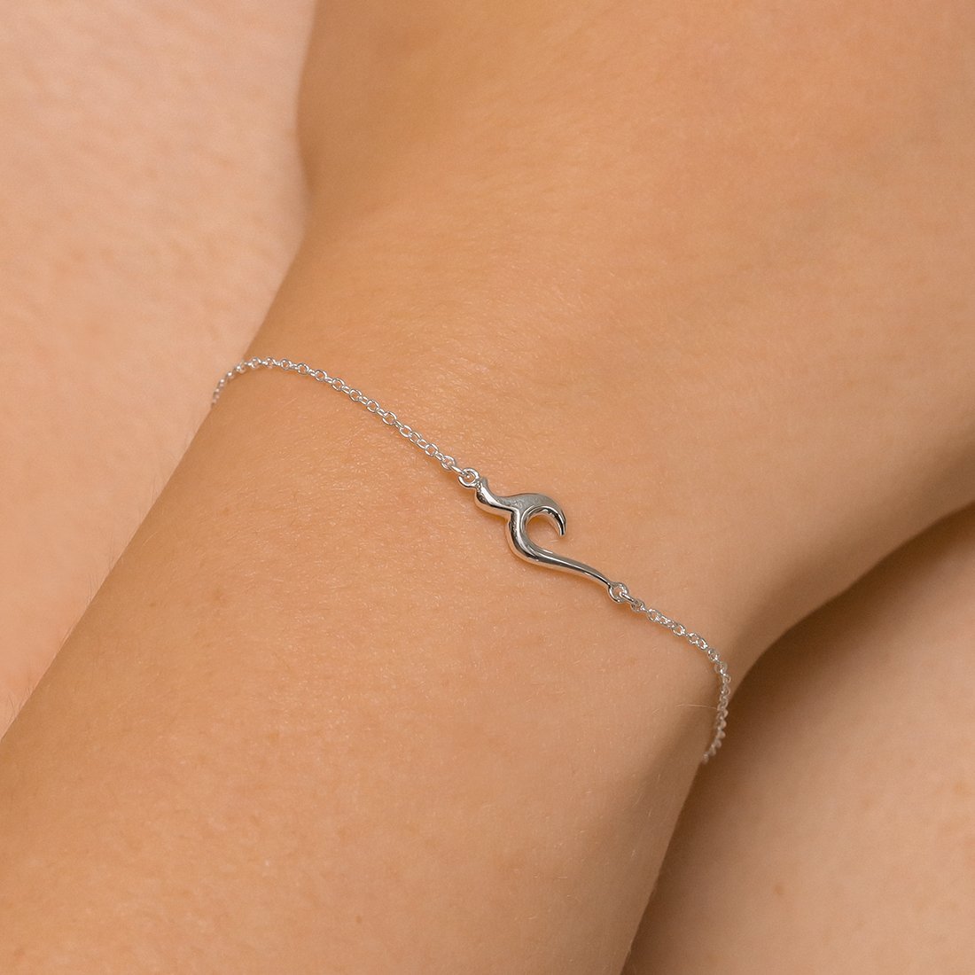 Surf Wave Bracelet for Men & Women - Adjustable Waterproof Beach Jewelry - Perfect for Surfing, Swimming & Outdoor Activities