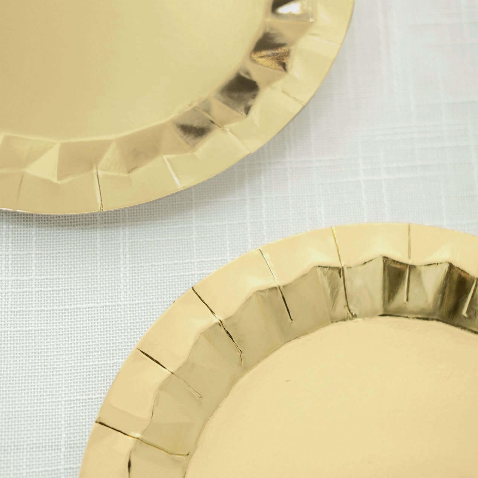 Efavormart 25 Pack 9 Inch Geometric Metallic Gold Foil Disposable Dinner Plates - Heavy Duty 400 GSM for Birthday Parties, Weddings & Holiday Celebrations
