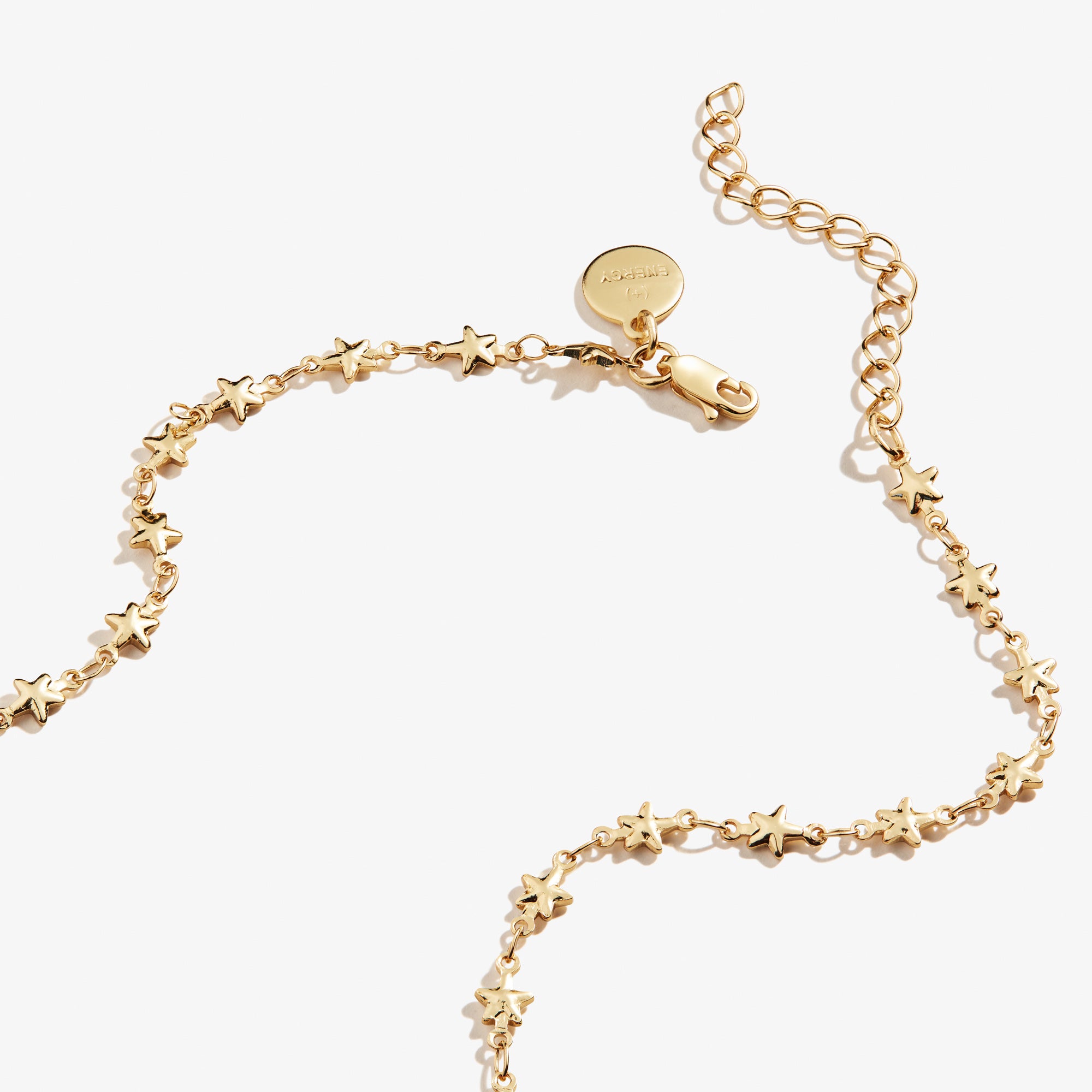 Elegant Star Pendant Necklace for Women - Dainty Gold or Silver Layering Chain Jewelry - Perfect for Everyday Wear, Gifts & Special Occasions