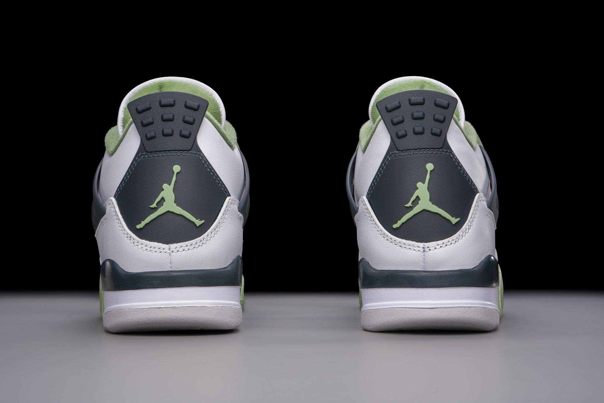 Women's Air Jordan 4 Retro 'Seafoam' Sneakers - Size 6.5W / 5M - Comfortable Basketball Shoes for Women, Casual Streetwear & Gym Workouts