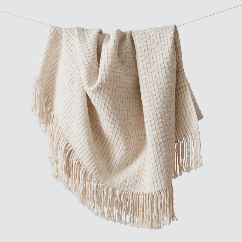 Soft & Warm La Leña Luxe Alpaca Throw Blanket - Premium 100% Alpaca Wool for Cozy Home, Bed & Couch - Perfect for Winter Nights & Gift Giving