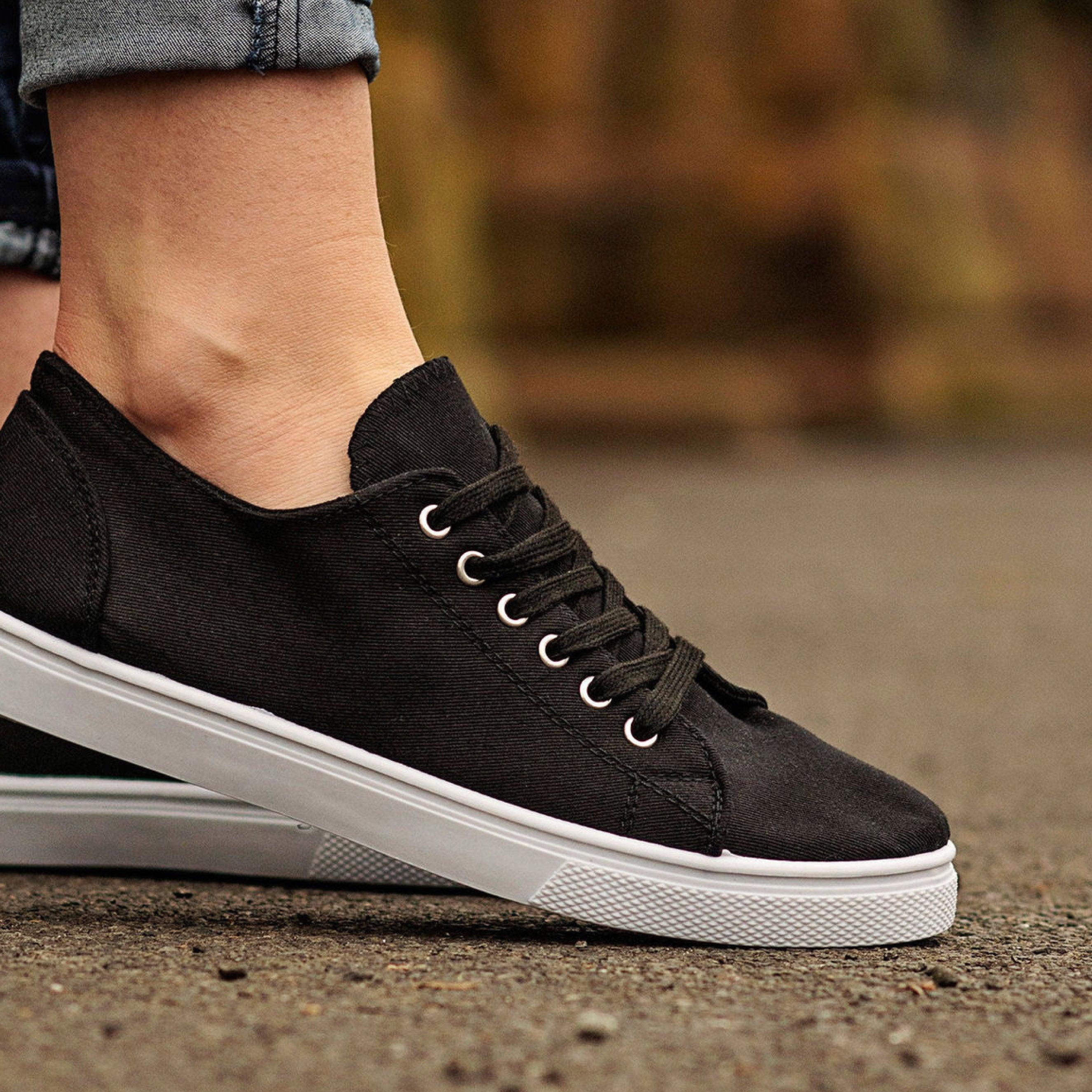 Men's Ambleside Canvas Trainers - Comfortable Casual Sneakers for Walking & Everyday Wear | Lightweight Breathable Shoes for Men | Perfect for Work, Travel & Outdoor Activities