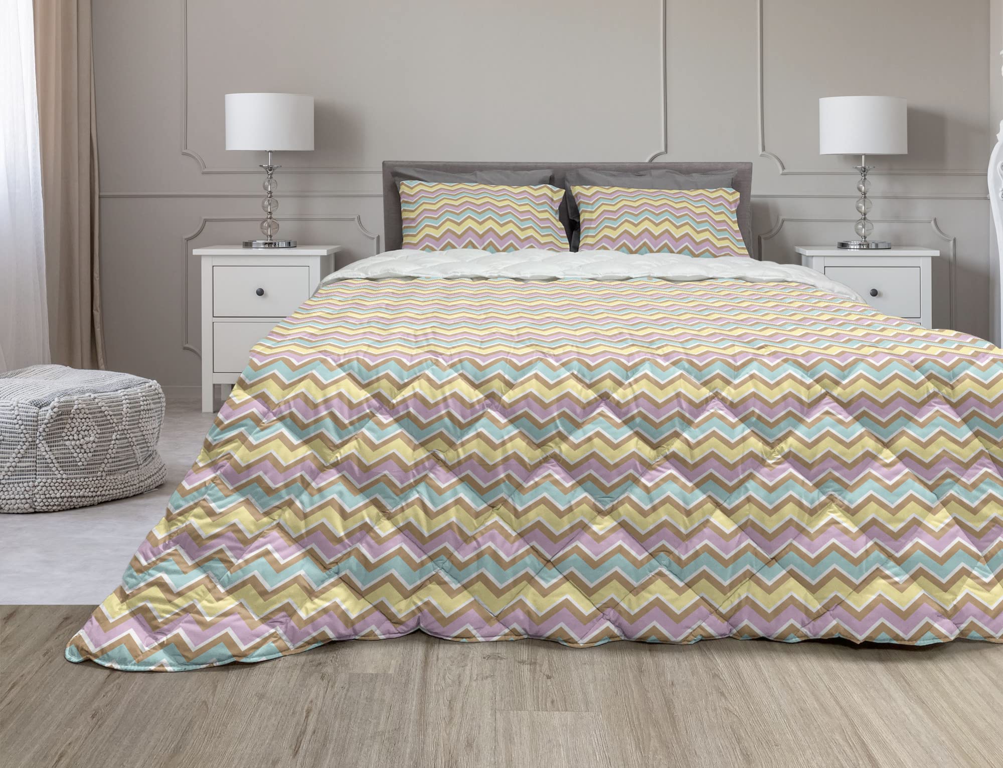 Ambesonne Chevron King Size Comforter Set - 3 Piece Pastel Zigzag Herringbone Duvet Cover with Microfiber Filling, Turquoise & Camel Contrast Colors | Perfect for Modern Bedroom Decor, Guest Room Styling & Cozy Home Makeover