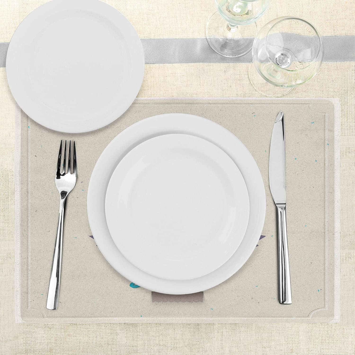 Ambesonne 4-Piece Washable Fabric Placemats Set - Retro Frame with Inspirational Leadership & Success Quotes - Standard Size Dining Table Mats in Ivory, Eggplant & Turquoise - Perfect for Home Decor, Dinner Parties & Office Meetings