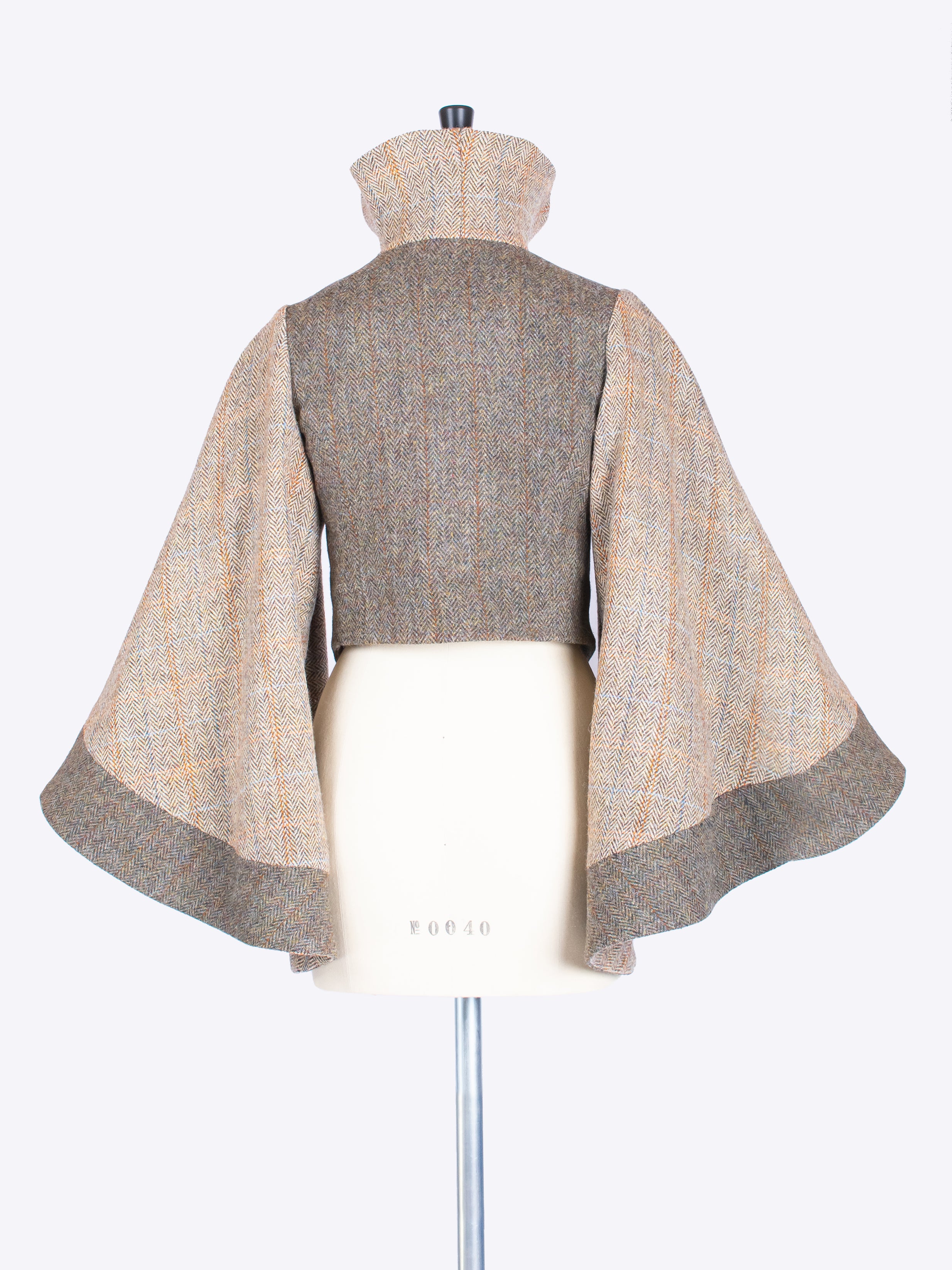 Stylish Cape Sleeve Jacket in Moss Green & Beige - Perfect for Fall Layering and Outdoor Adventures
