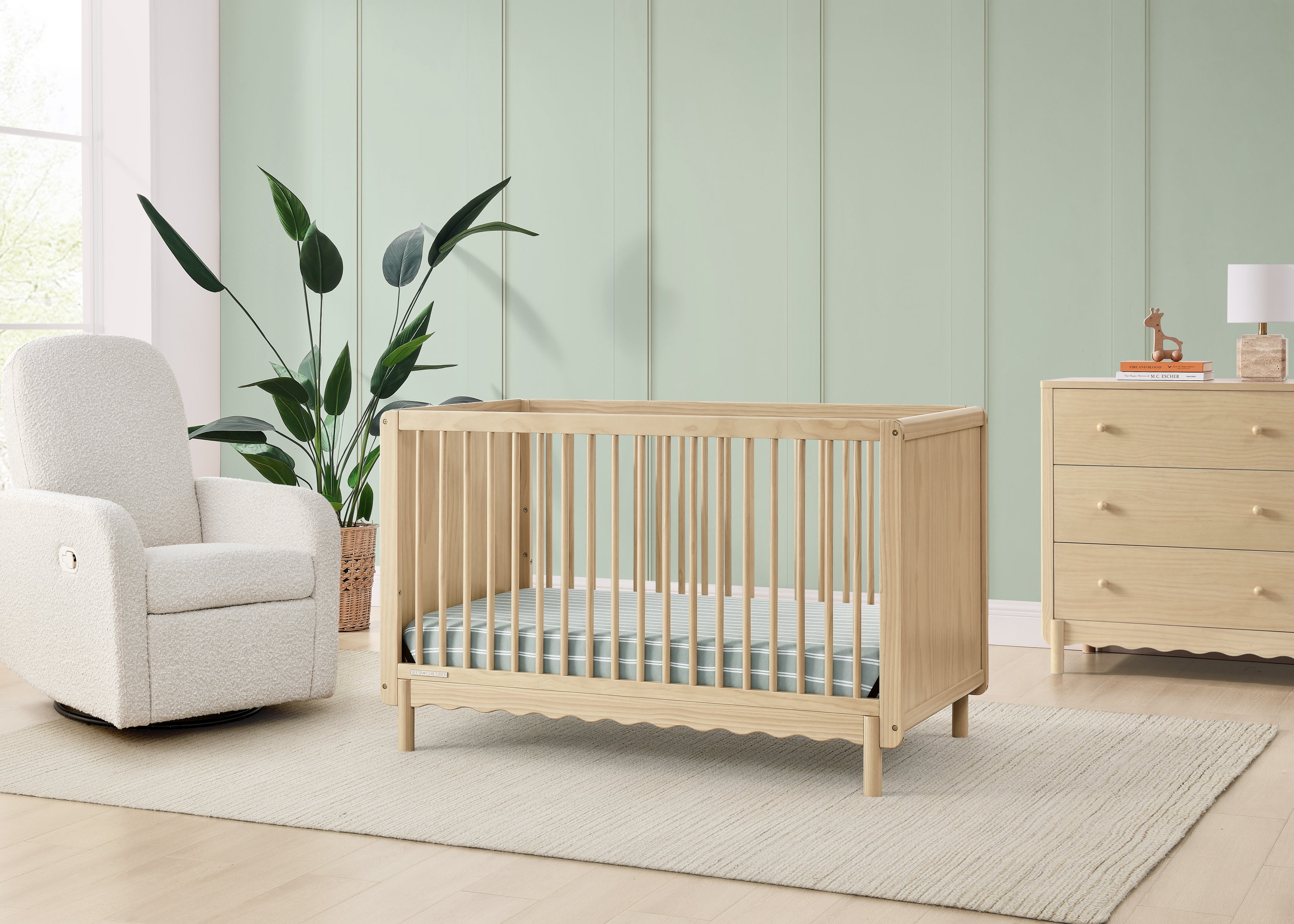 William 4-in-1 Convertible Baby Crib - Greenguard Gold Certified, Toddler Bed & Daybed Conversion - Safe Nursery Furniture for Newborn to Kids Room