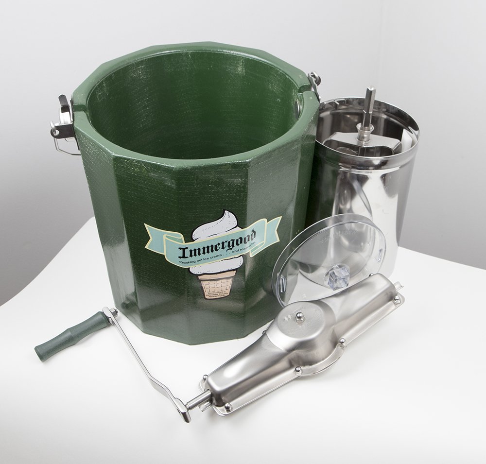 Premium 4 Quart Stainless Steel Ice Cream Maker with Hand Crank - Perfect for Homemade Gelato, Sorbet & Frozen Yogurt at Home Parties & Outdoor Picnics