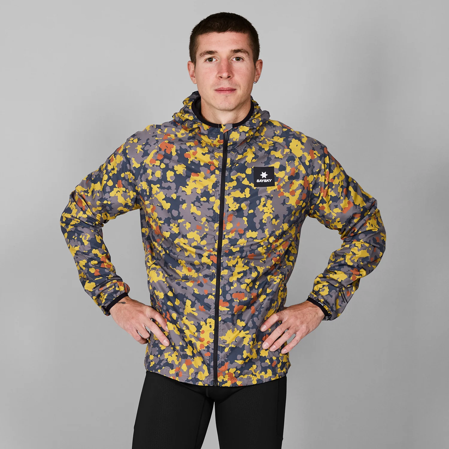 SAYSKY Men's Camo Pace Jacket - Lightweight Waterproof Running Jacket for Outdoor Jogging & Hiking (1019) - Perfect for Trail Running and Urban Commuting