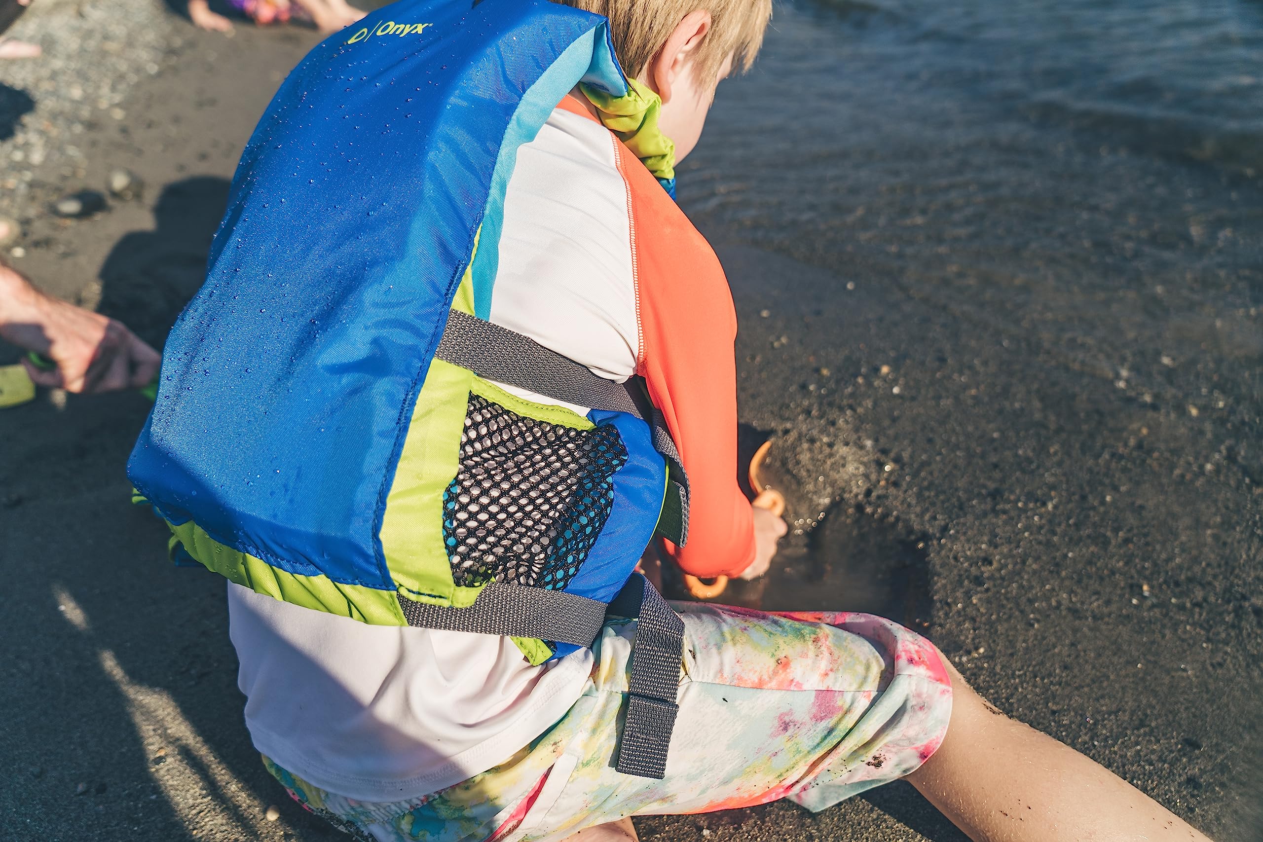 ONYX Youth Life Jacket for Paddle Sports - US Coast Guard Approved PFD for Kayaking, Canoeing & Water Activities - Lightweight & Comfortable for Kids & Teens