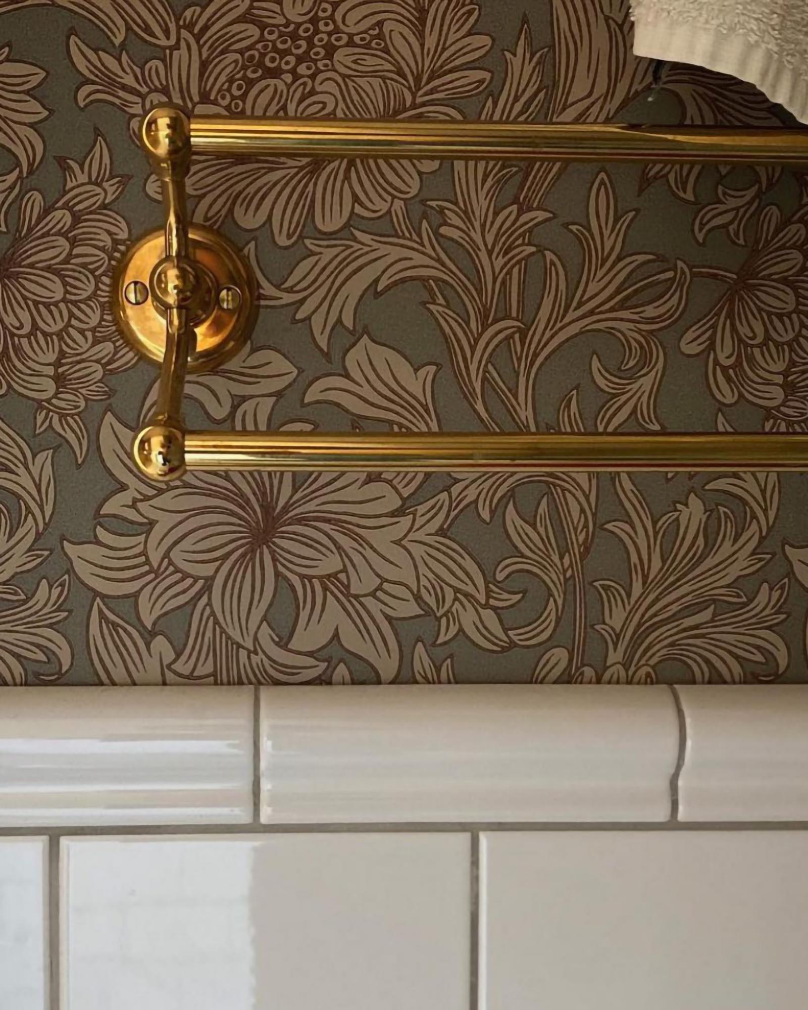 Double Towel Rail Haga Brass - Perfect for Bathroom and Kitchen Organization