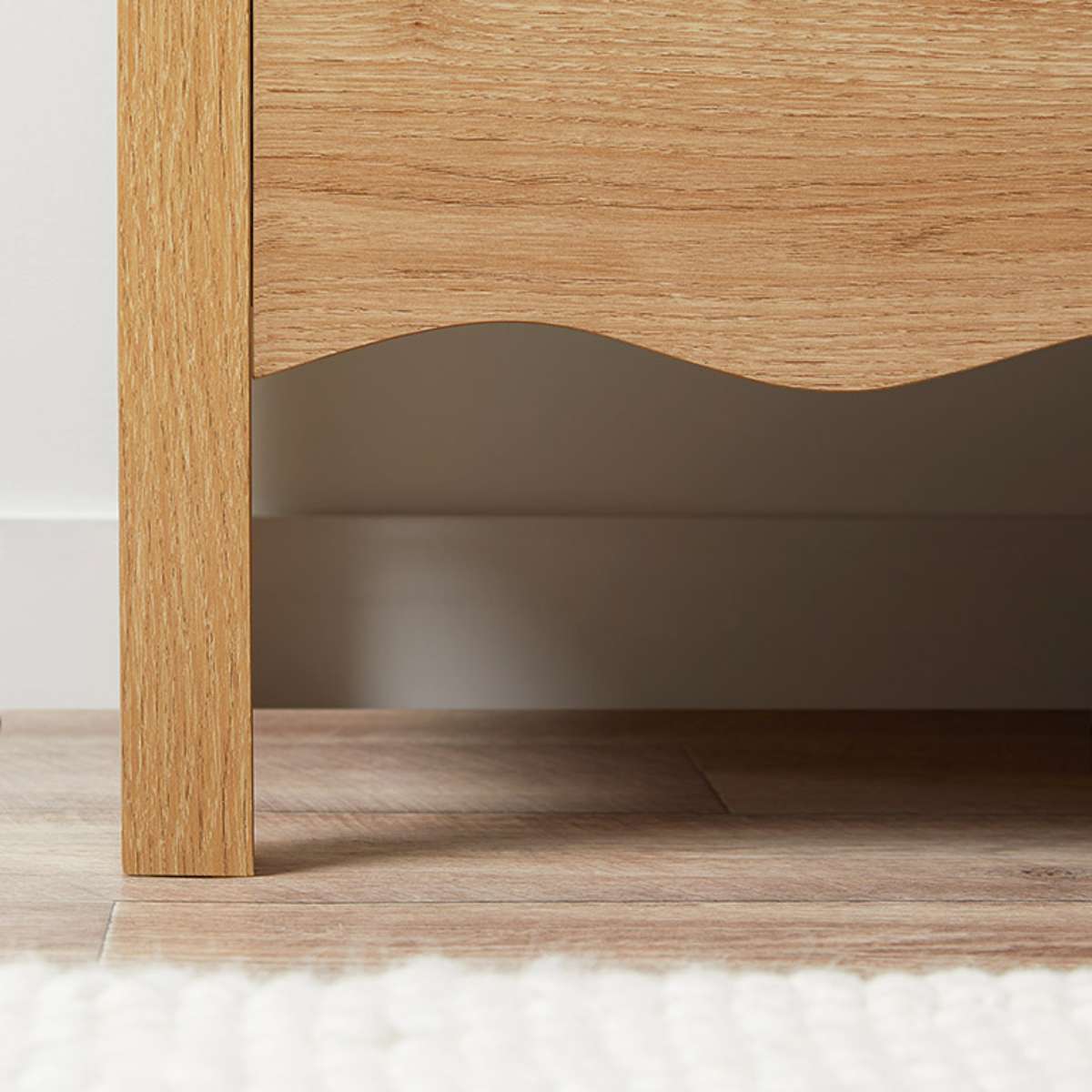 Malena 6-Drawer Natural Wood Dresser - Stylish and Spacious Storage for Bedroom, Living Room, or Office Organization
