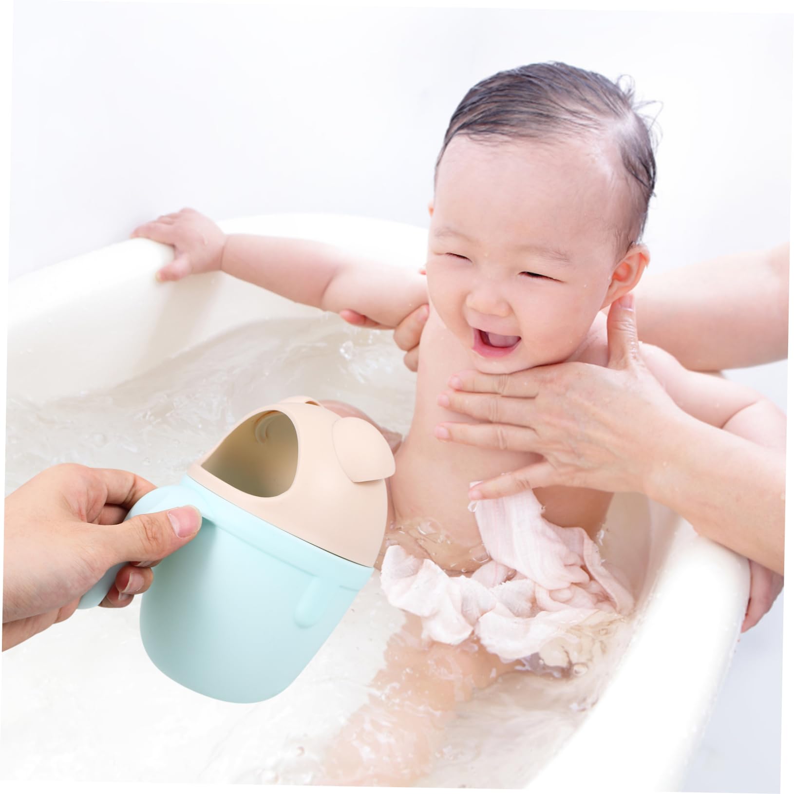 iBasenice Bath Cup Waterfall Rinser - PP Plastic Body Wash Cup for Kids, Light Green Bath & Pool Toy - Perfect for Baby Shower, Toddler Bath Time & Outdoor Water Play