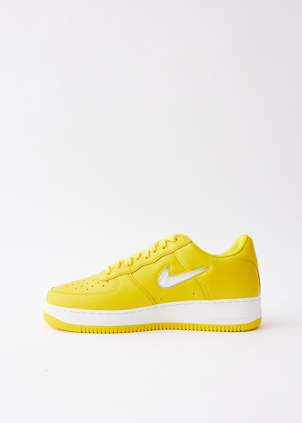 Nike Air Force 1 Low Retro 'Yellow Jewel' Men's Basketball Shoes - Casual Streetwear Sneakers for Everyday Wear & Urban Fashion