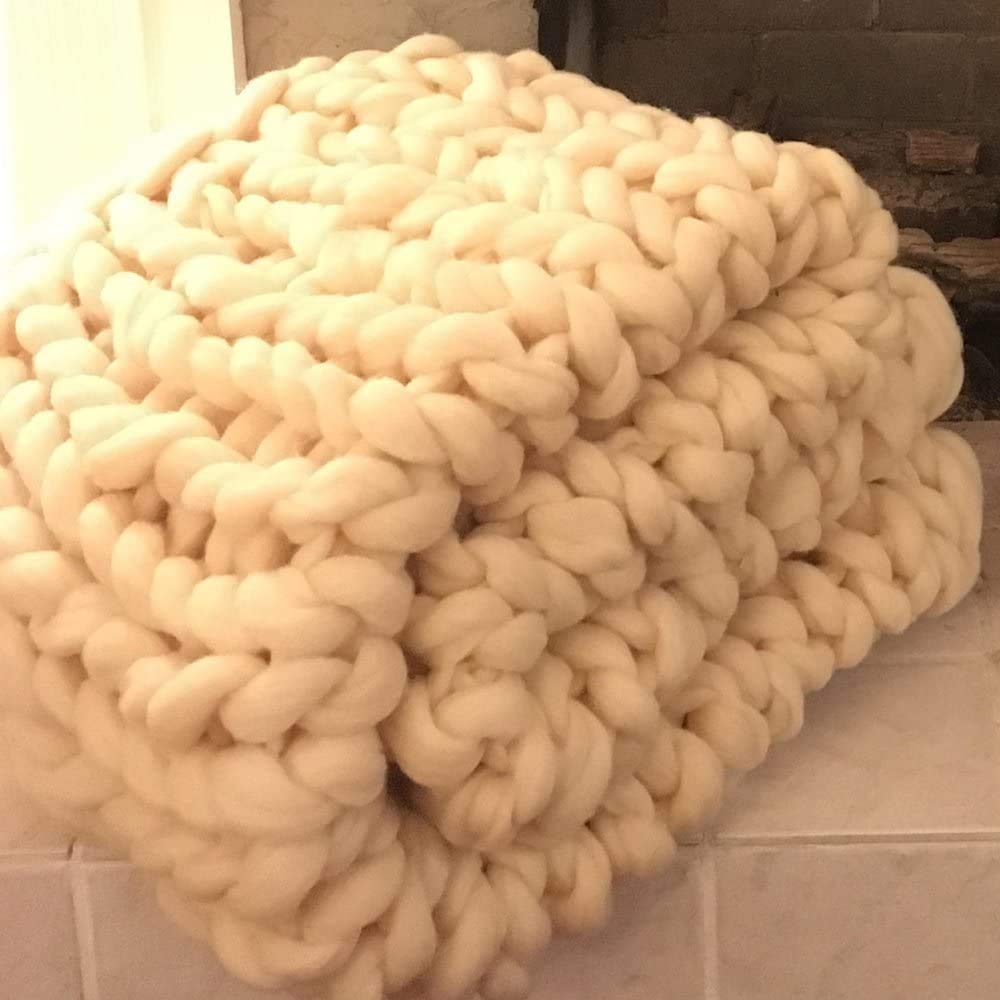 Handmade Chunky Knit Blanket - Soft & Cozy Large Braided Throw for Bed, Sofa & Chair - 100x120cm Black Weighted Knitted Blanket | Perfect for Winter Nights, Living Room Decor & Gift Giving