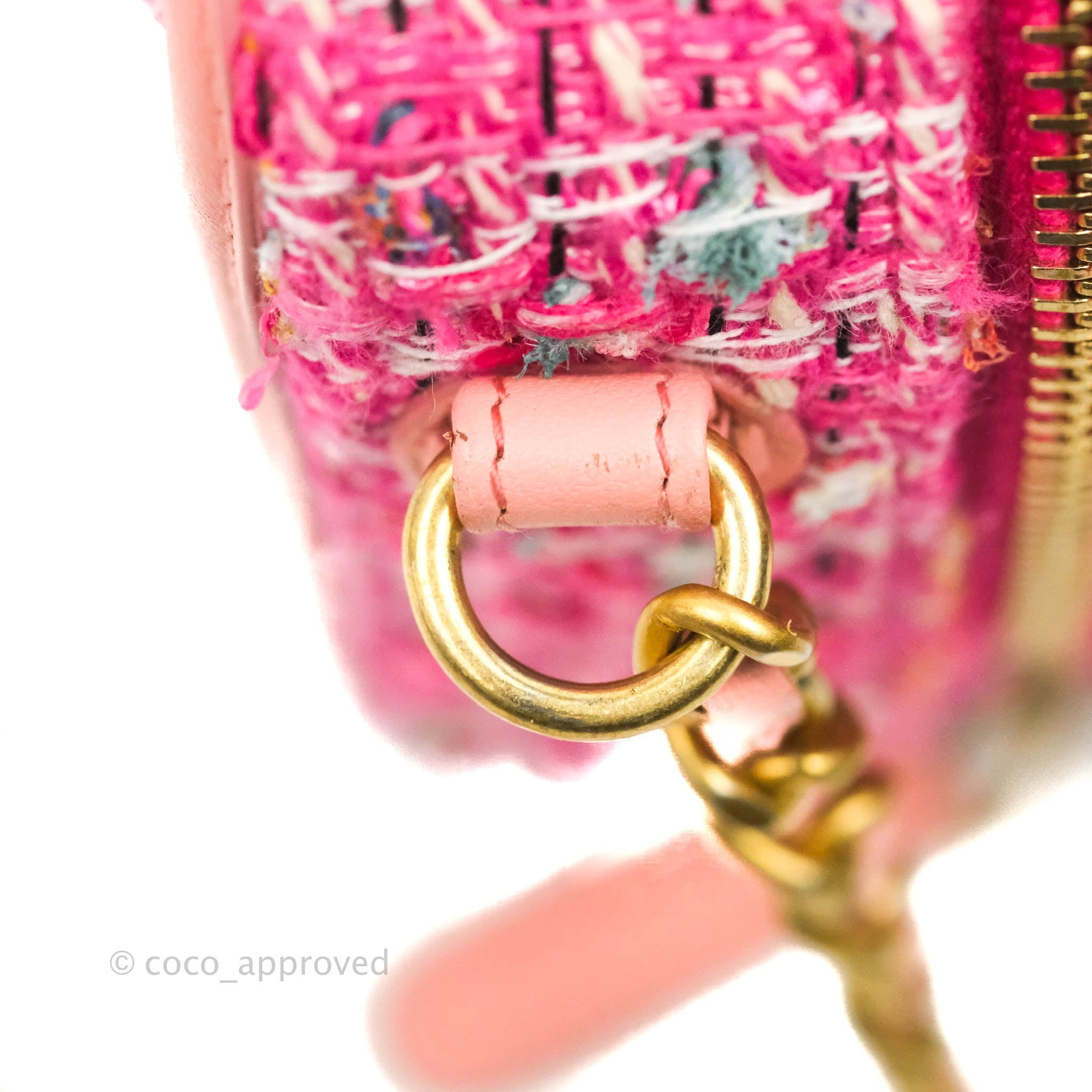 Chanel CC Filigree Vanity Clutch With Chain - Pink Tweed Crossbody Bag for Women | Luxury Designer Clutch Purse for Evening Parties, Weddings & Special Occasions