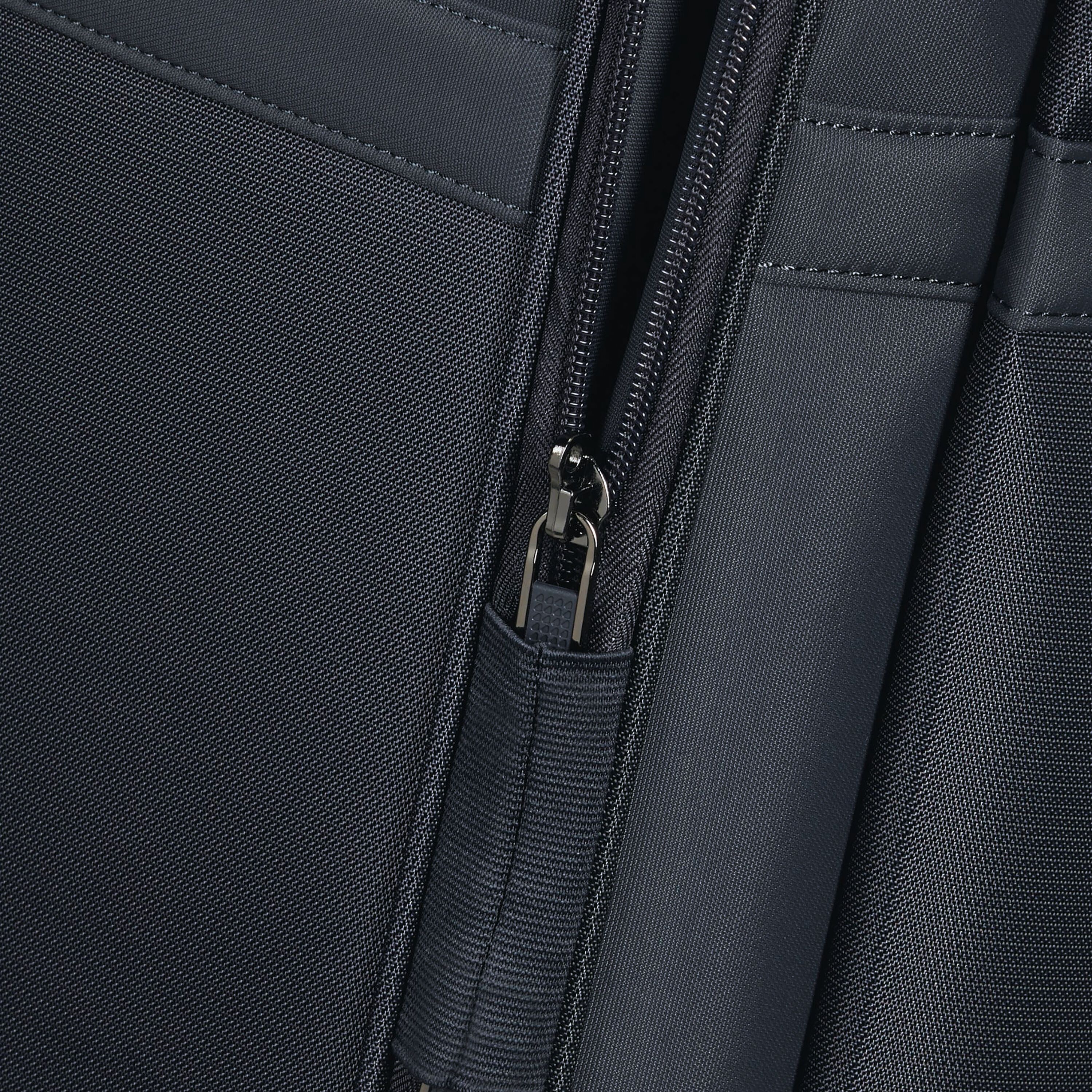 Samsonite Airea Spinner Carry On Luggage - 20