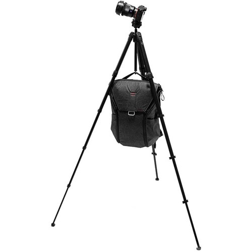 Peak Design Carbon Fiber Travel Tripod - Lightweight, Compact & Durable for Photography, Hiking & Outdoor Adventures