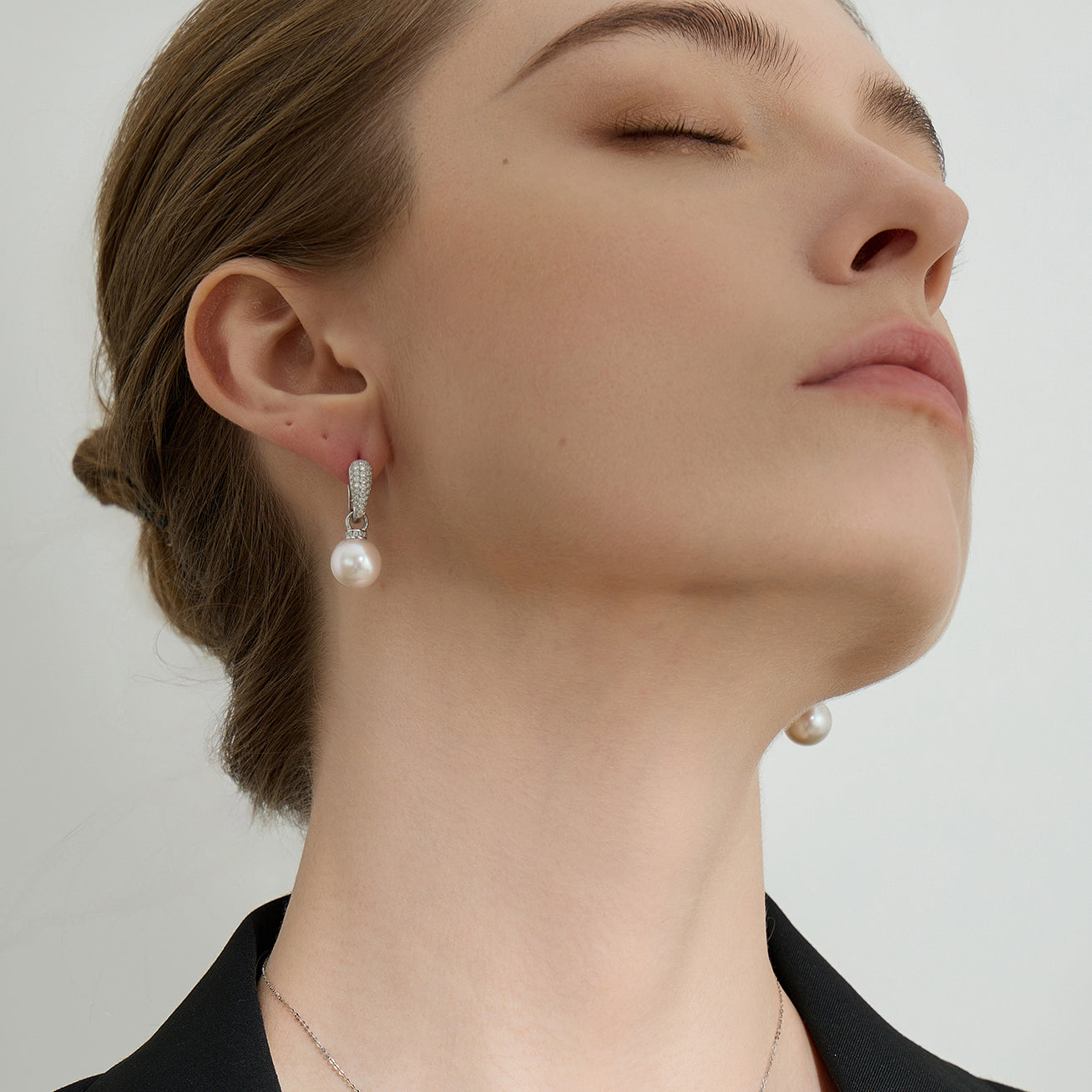 18K Solid Gold Edison Pearl Earrings for Women - Luxury Freshwater Pearl Stud Earrings - Perfect Gift for Birthday, Anniversary & Valentine's Day - Elegant Jewelry for Parties, Weddings & Special Occasions
