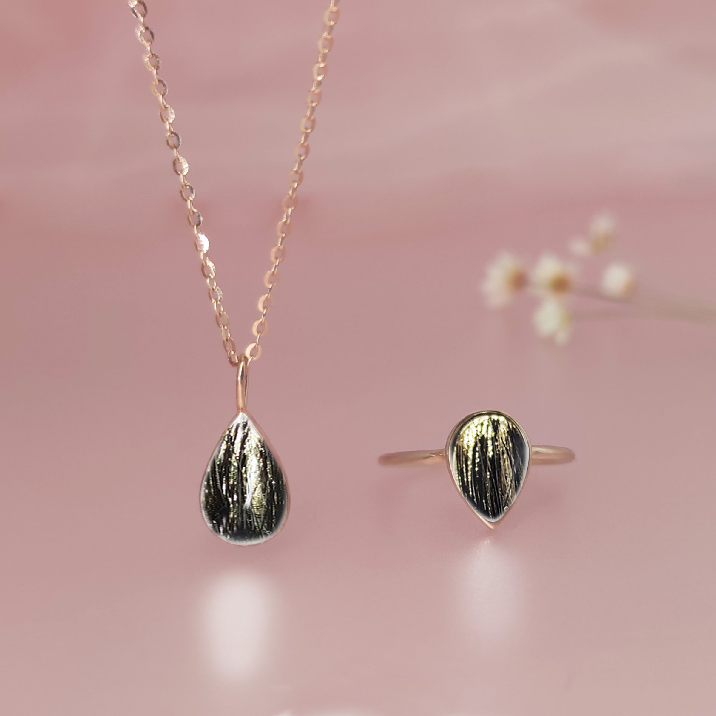 Vintage Teardrop Pendant Necklace for Women - 14K Gold Plated Hair/Fur Jewelry - Perfect for Weddings, Parties & Everyday Elegance