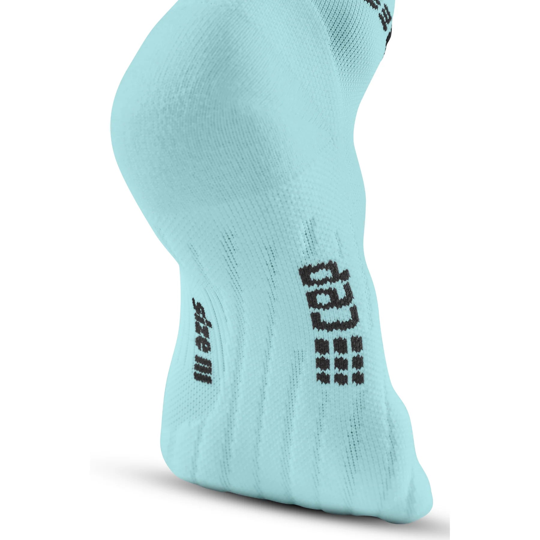 CEP Men's The Run Socks Low Cut v4 - Light Blue Performance Running Socks for Marathon, Gym & Everyday Wear
